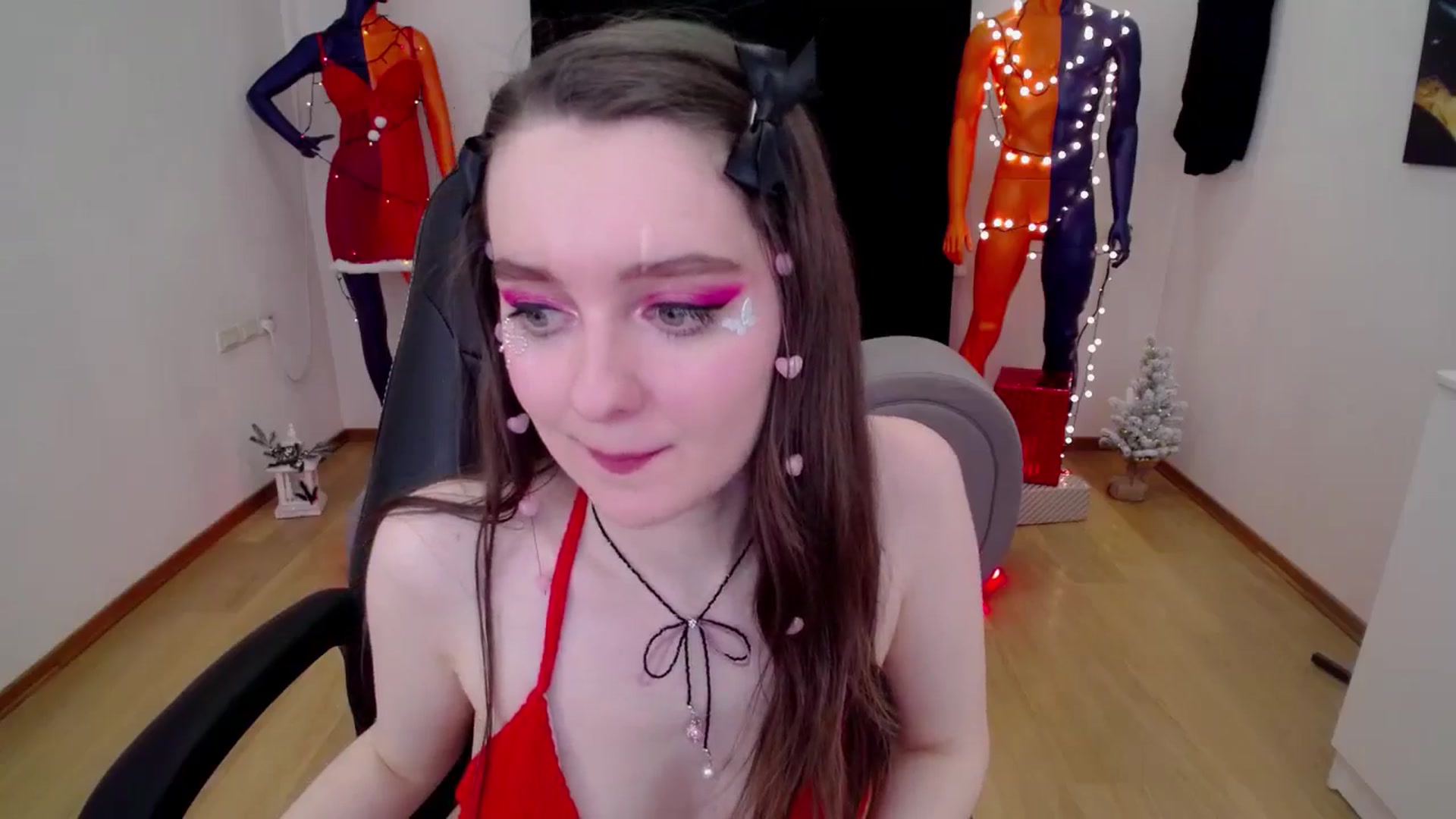 Gallery image thumbnail from Milim_Nava's myfreecams stream on, 12/07/2024, 17:31 image 15 of 20