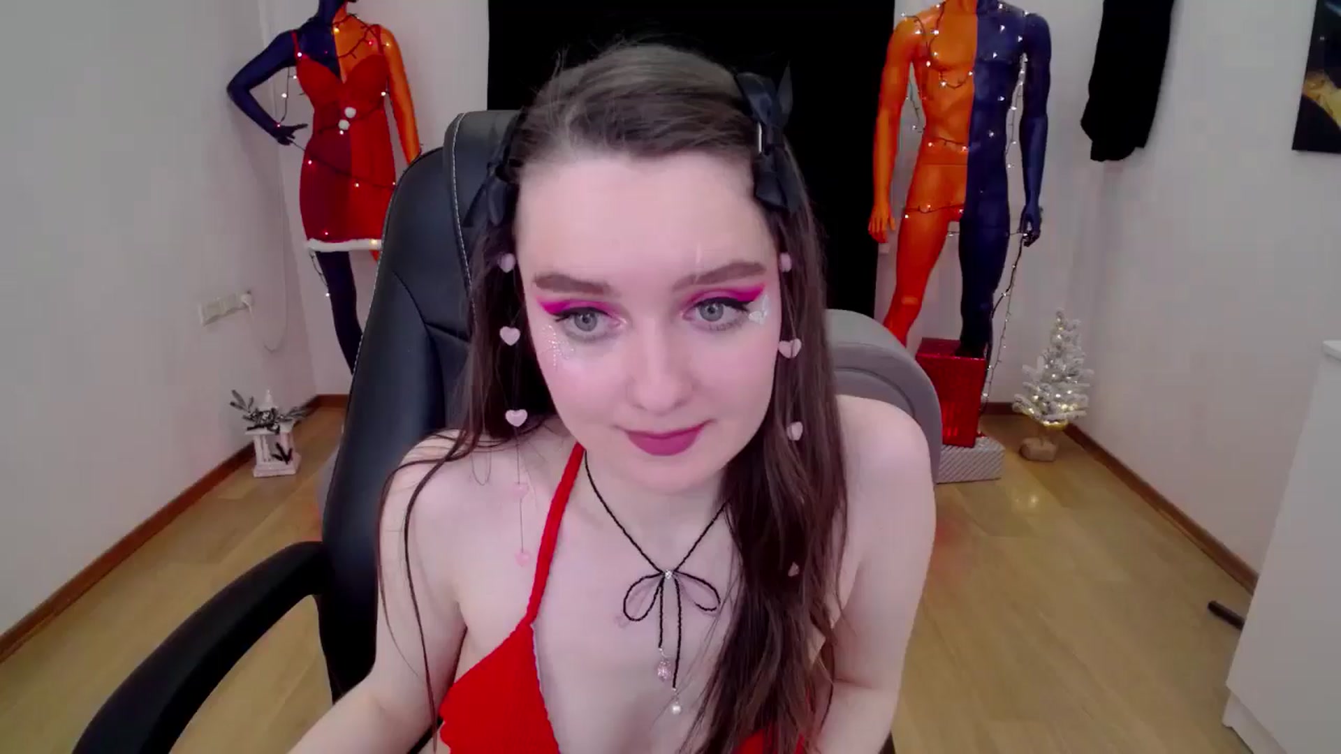 Gallery image thumbnail from Milim_Nava's myfreecams stream on, 12/07/2024, 17:31 image 11 of 20