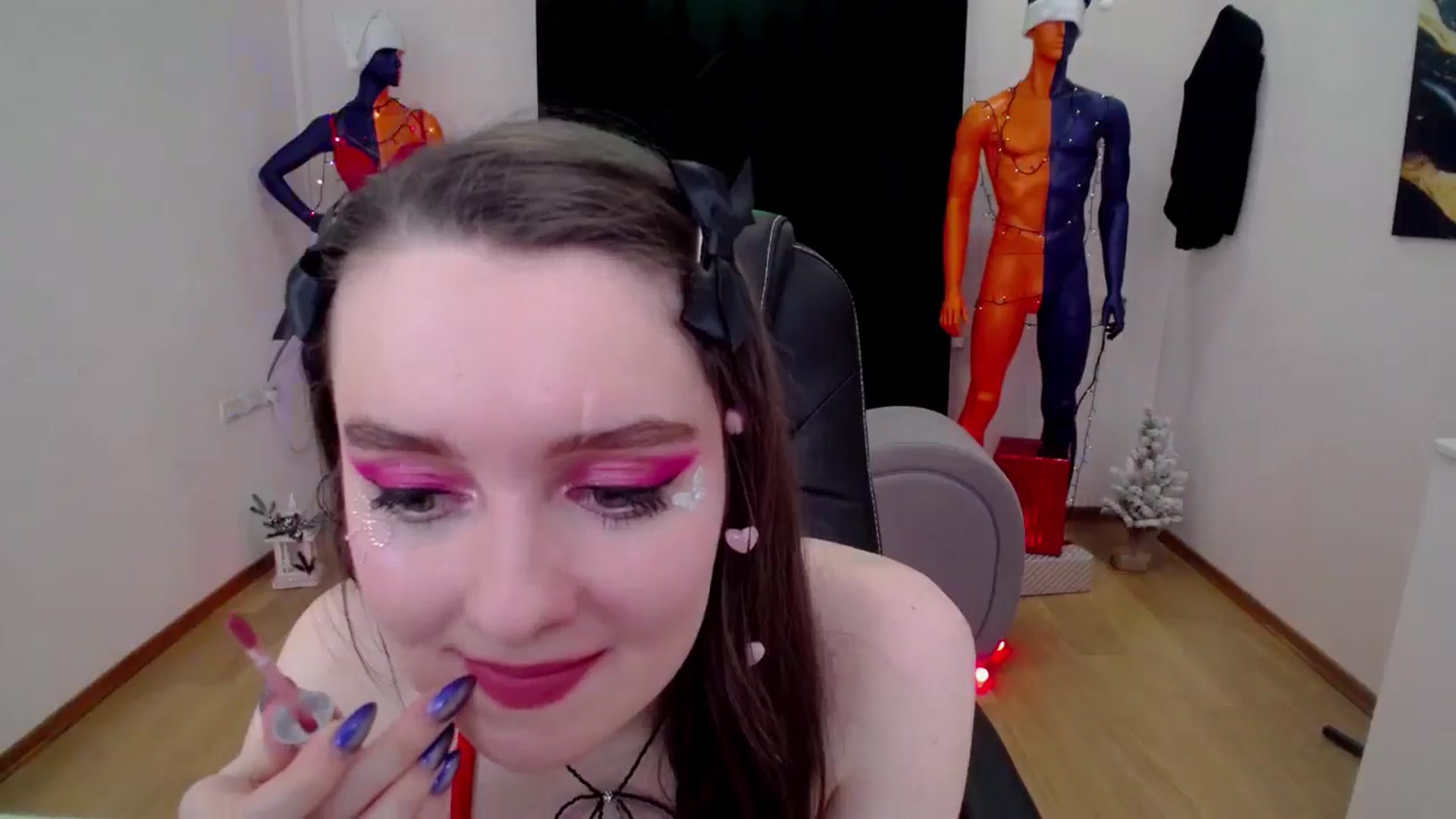 Gallery image thumbnail from Milim_Nava's myfreecams stream on, 12/07/2024, 17:31 image 4 of 20