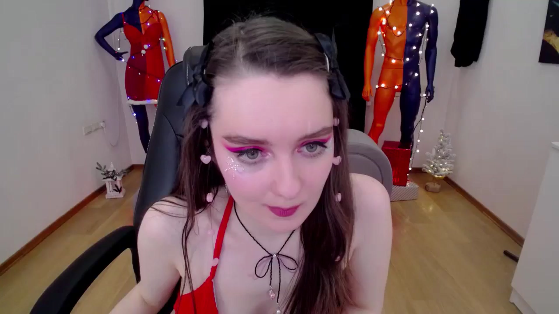 Gallery image thumbnail from Milim_Nava's myfreecams stream on, 12/07/2024, 17:31 image 12 of 20