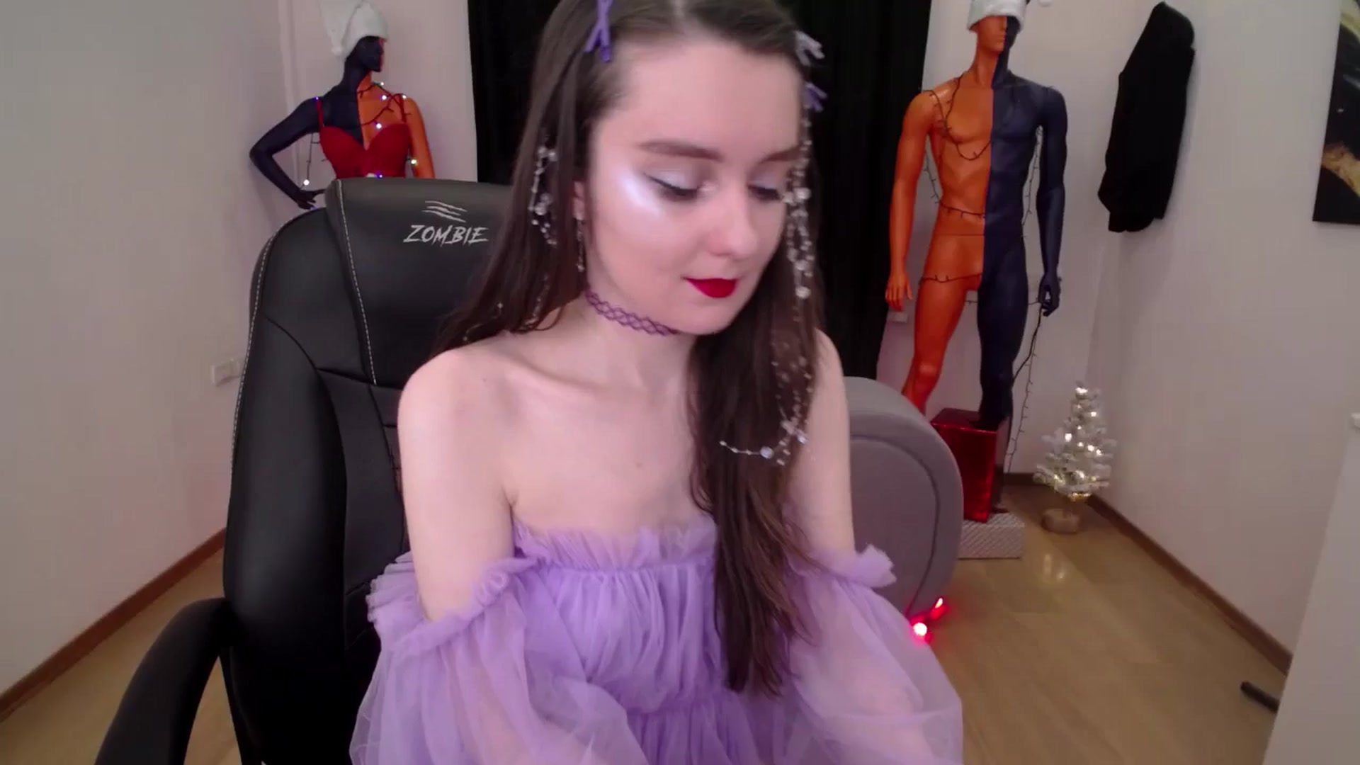 Gallery image thumbnail from Milim_Nava's myfreecams stream on, 12/08/2024, 11:45 image 13 of 20