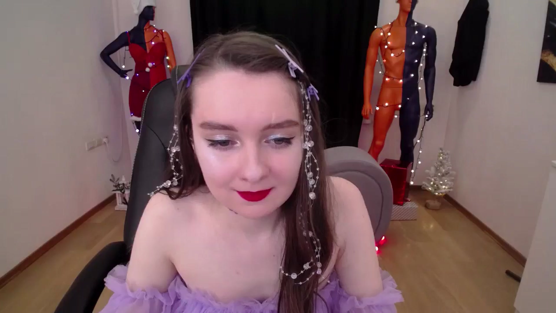 Gallery image thumbnail from Milim_Nava's myfreecams stream on, 12/08/2024, 11:45 image 8 of 20