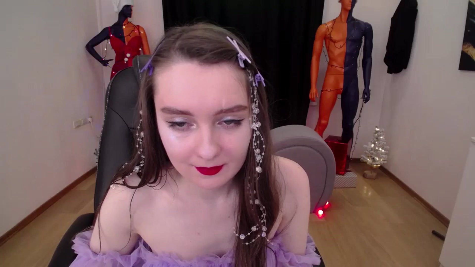 Gallery image thumbnail from Milim_Nava's myfreecams stream on, 12/08/2024, 11:45 image 7 of 20