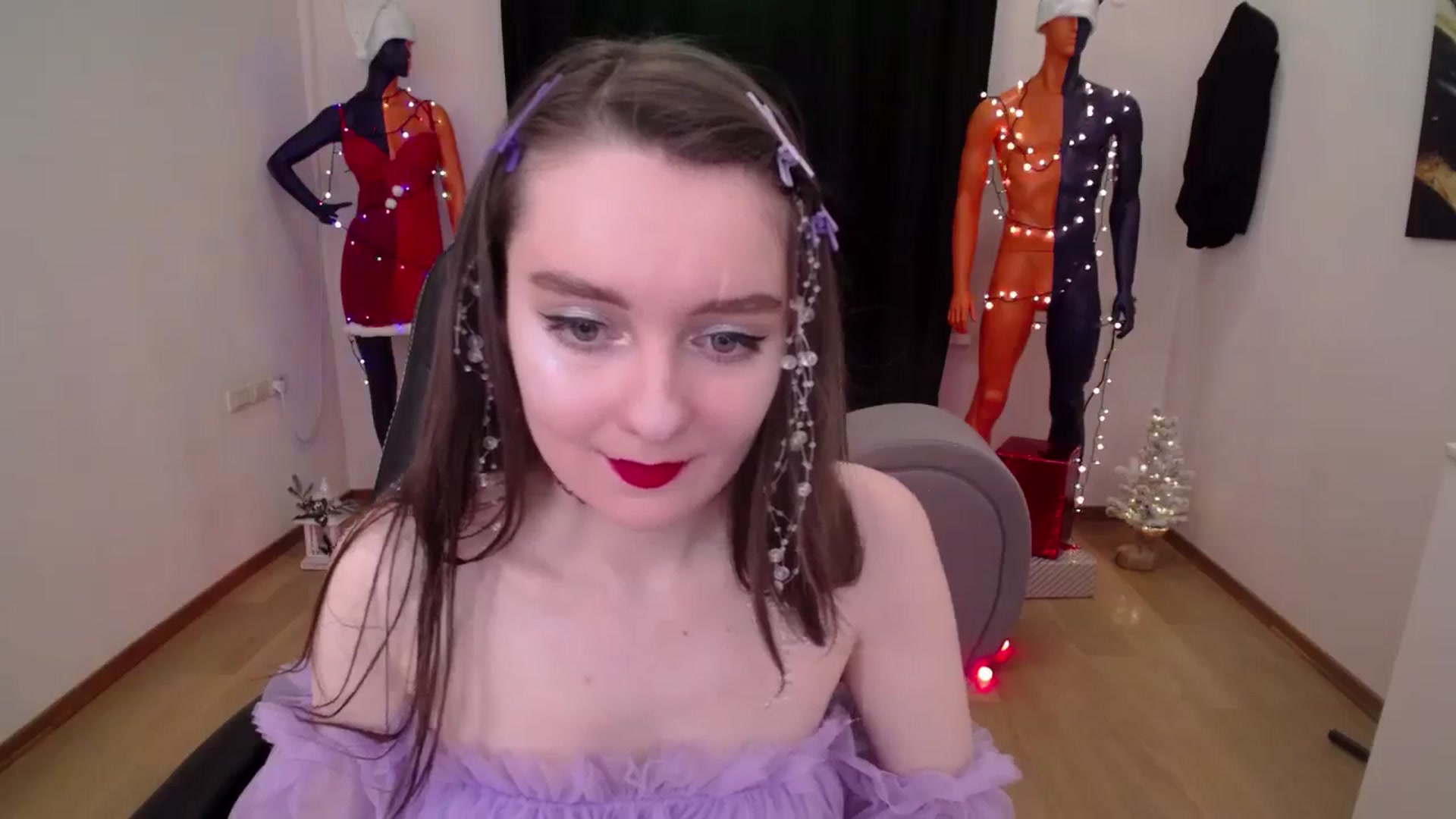 Gallery image thumbnail from Milim_Nava's myfreecams stream on, 12/08/2024, 11:45 image 19 of 20
