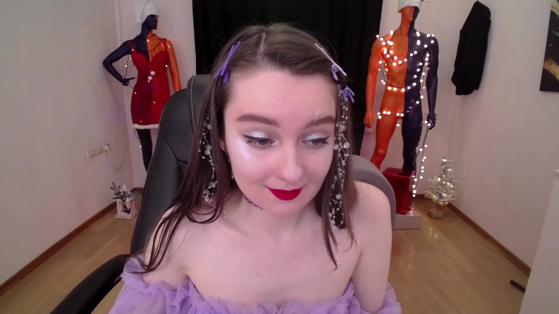 Gallery image thumbnail from Milim_Nava's myfreecams stream on, 12/08/2024, 11:45 image 18 of 20