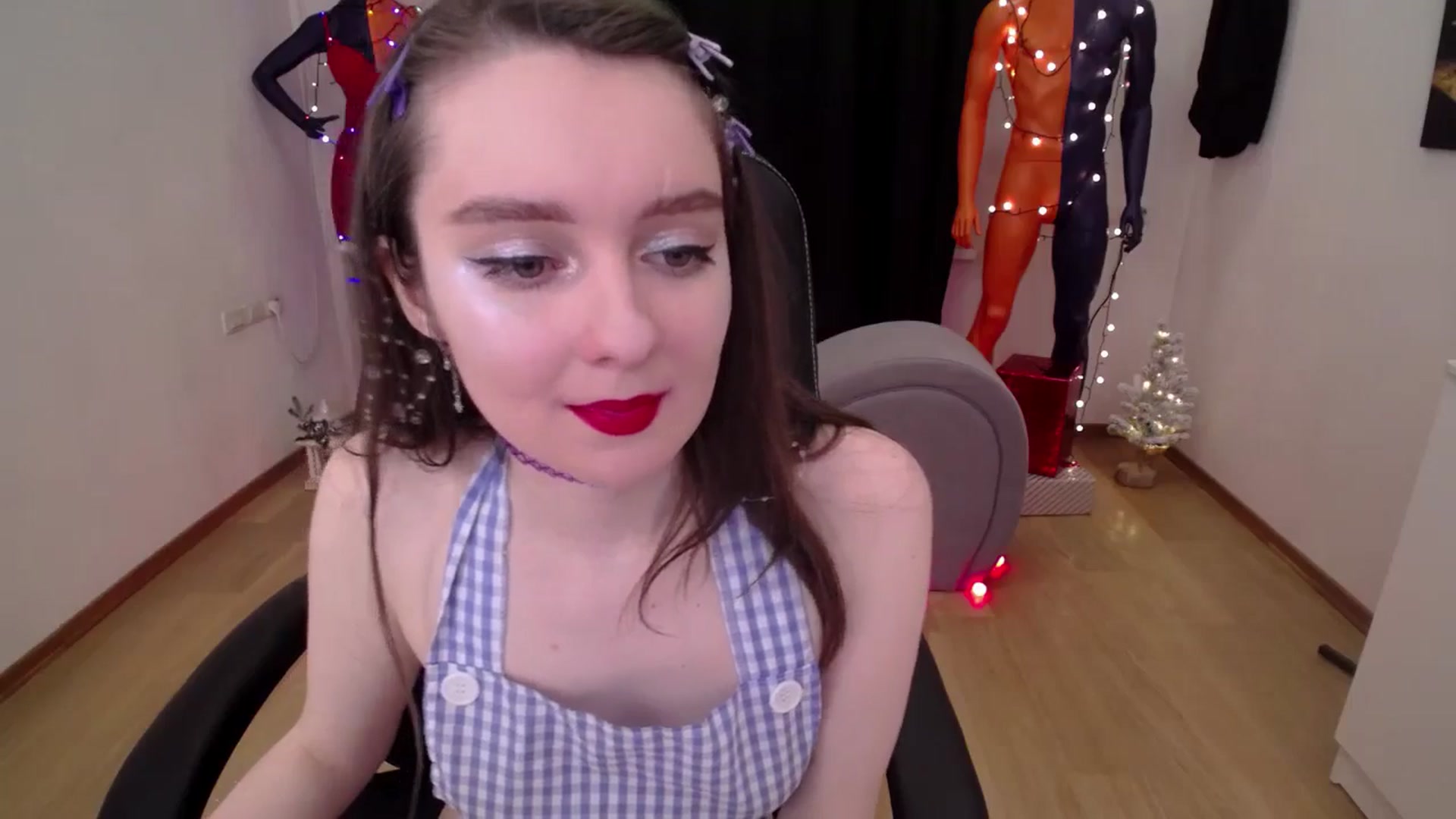 Gallery image thumbnail from Milim_Nava's myfreecams stream on, 12/08/2024, 13:32 image 9 of 20