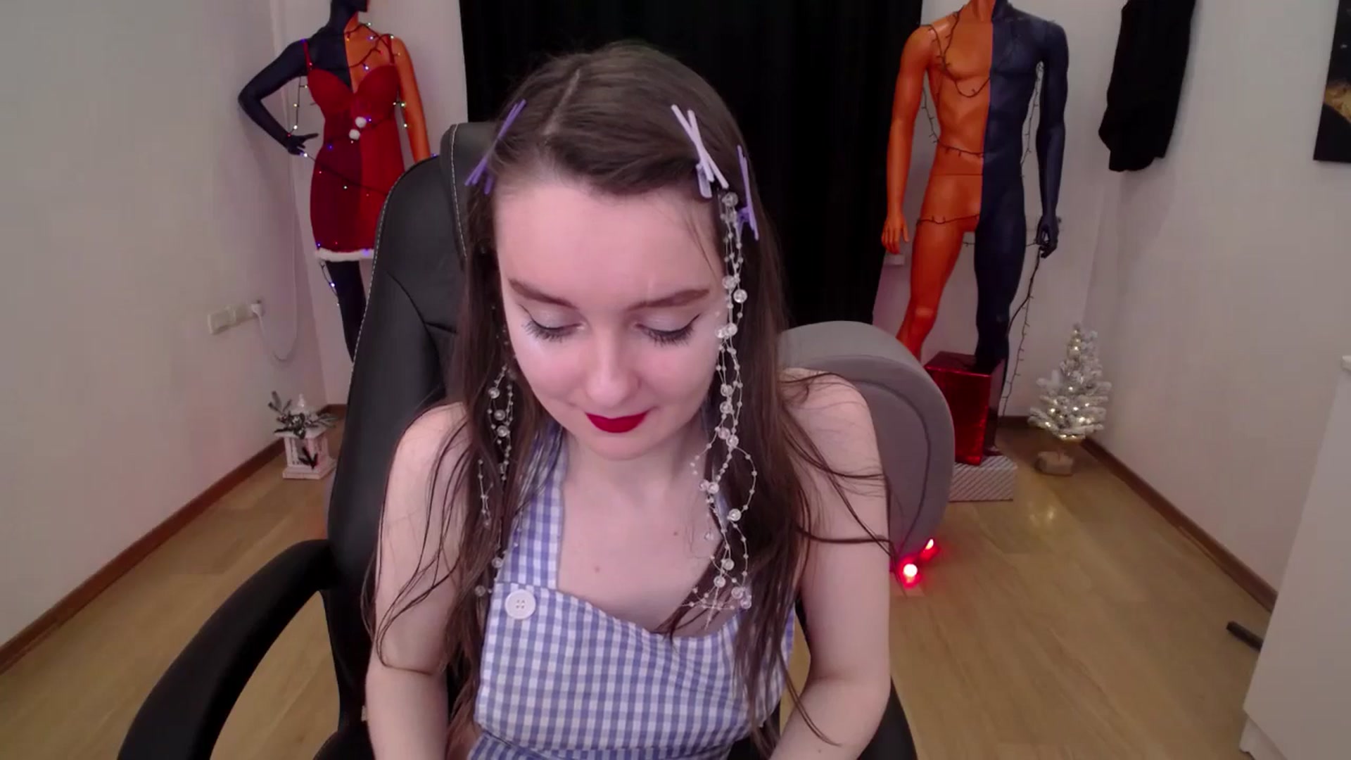 Gallery image thumbnail from Milim_Nava's myfreecams stream on, 12/08/2024, 13:32 image 15 of 20