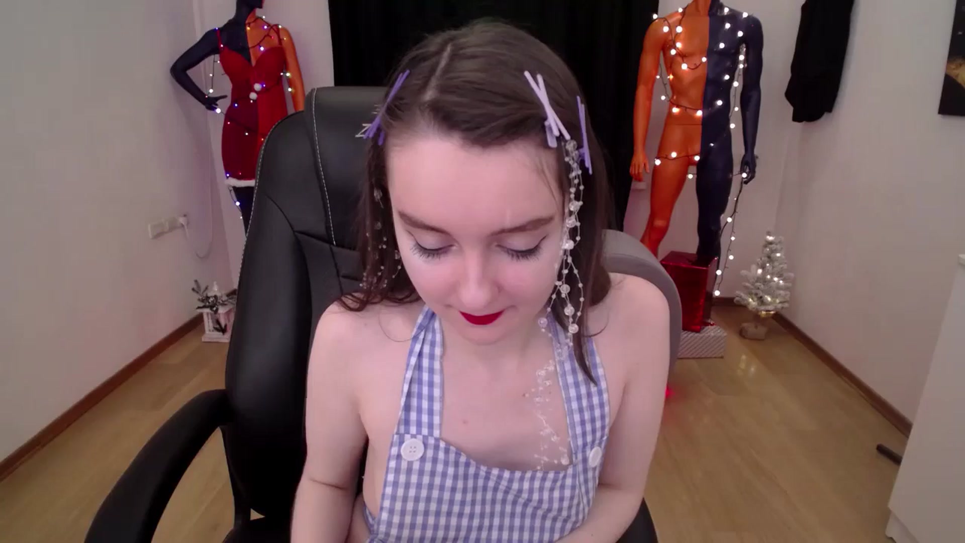 Gallery image thumbnail from Milim_Nava's myfreecams stream on, 12/08/2024, 13:32 image 12 of 20