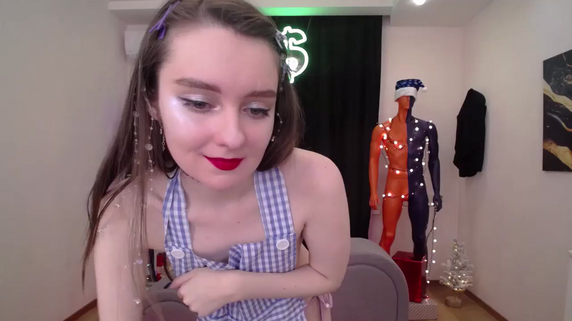 Gallery image thumbnail from Milim_Nava's myfreecams stream on, 12/08/2024, 13:32 image 6 of 20