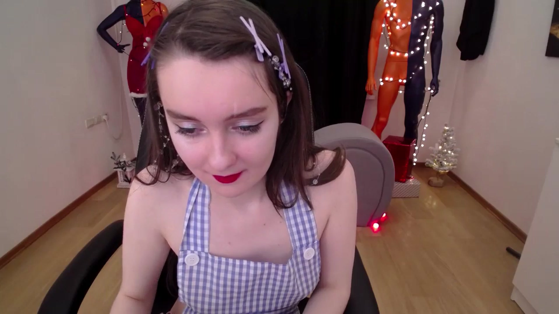 Gallery image thumbnail from Milim_Nava's myfreecams stream on, 12/08/2024, 13:32 image 8 of 20