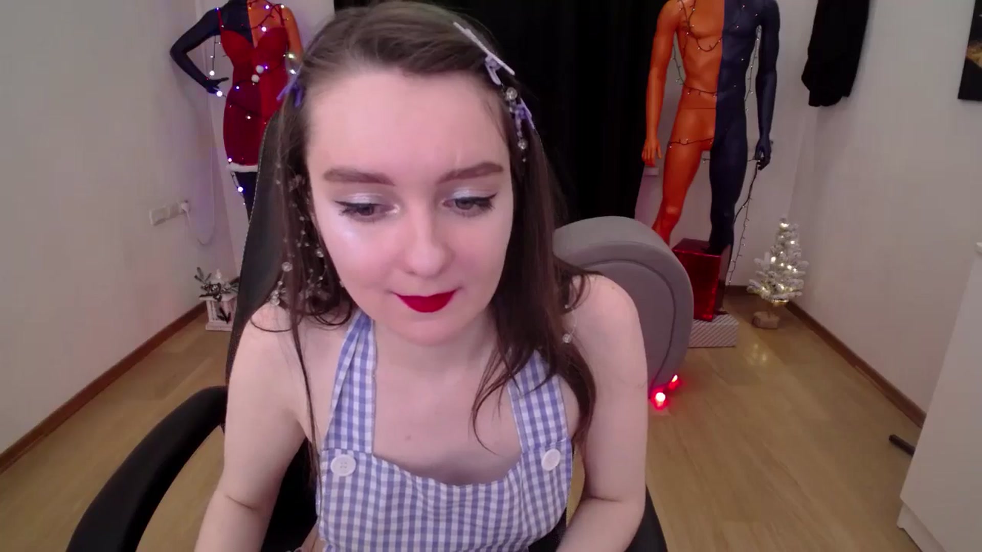 Gallery image thumbnail from Milim_Nava's myfreecams stream on, 12/08/2024, 13:32 image 10 of 20