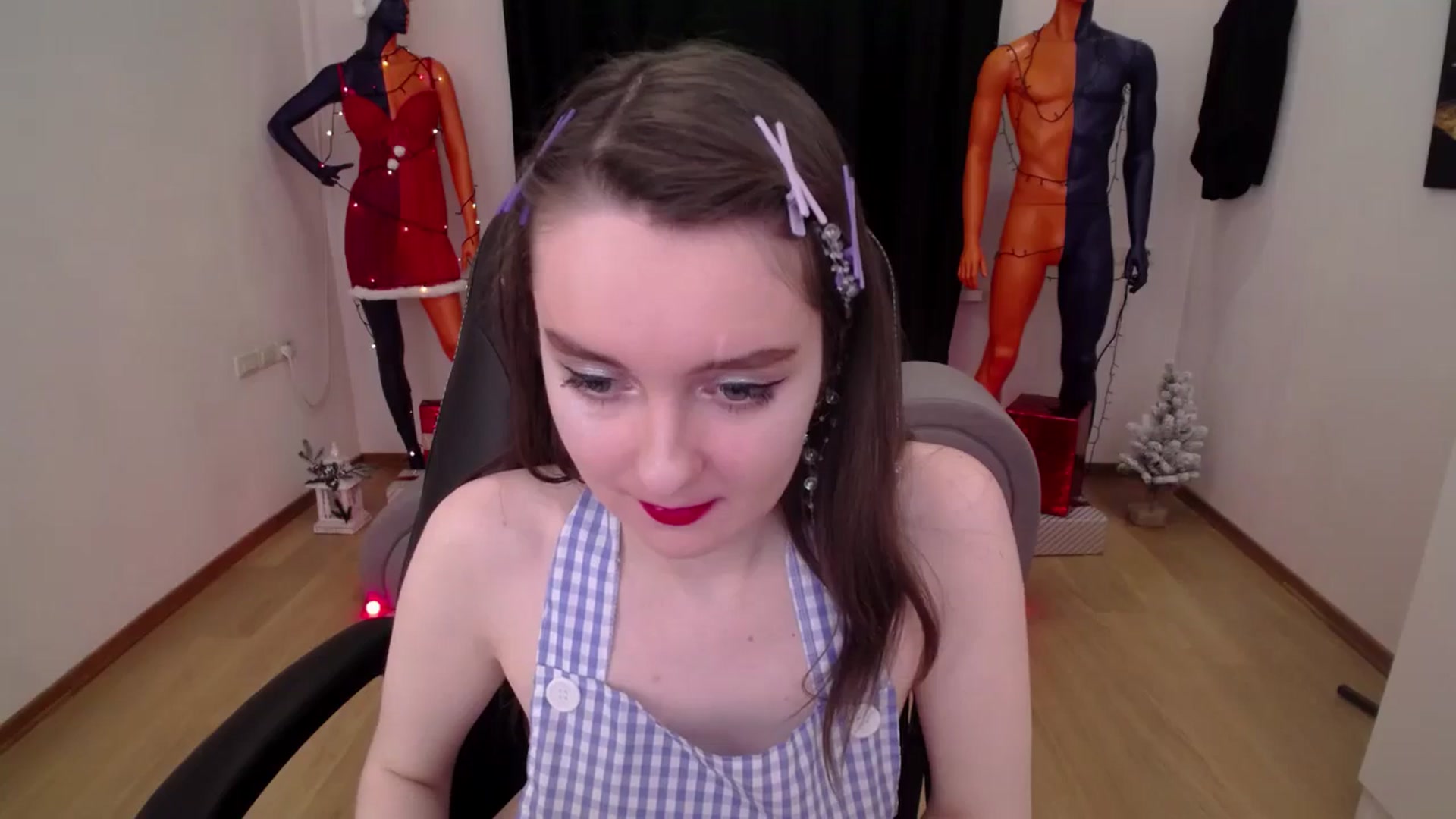 Gallery image thumbnail from Milim_Nava's myfreecams stream on, 12/08/2024, 15:03 image 8 of 20
