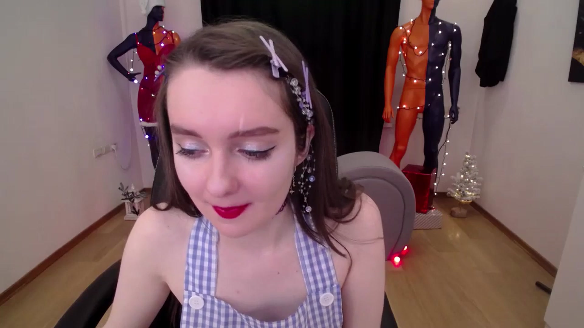 Gallery image thumbnail from Milim_Nava's myfreecams stream on, 12/08/2024, 15:03 image 5 of 20