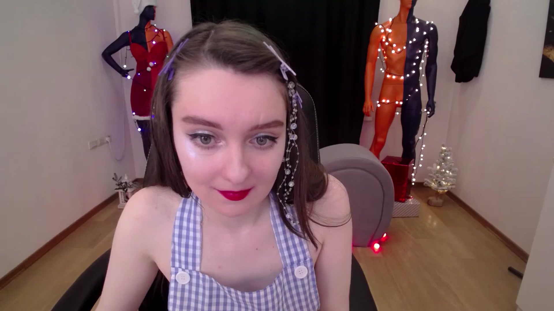 Gallery image thumbnail from Milim_Nava's myfreecams stream on, 12/08/2024, 15:03 image 4 of 20