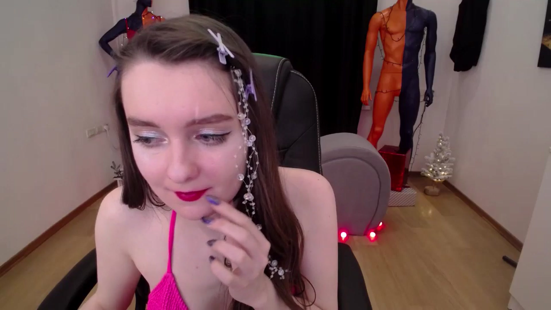 Gallery image thumbnail from Milim_Nava's myfreecams stream on, 12/08/2024, 15:53 image 11 of 20