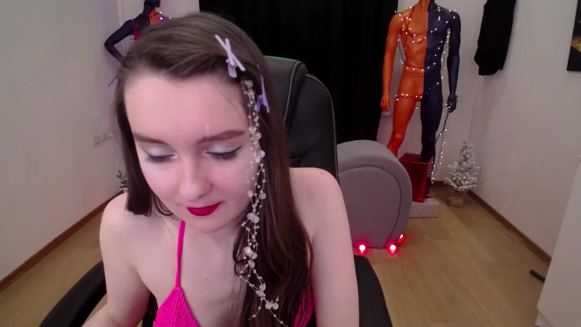 Gallery image thumbnail from Milim_Nava's myfreecams stream on, 12/08/2024, 15:53 image 8 of 20