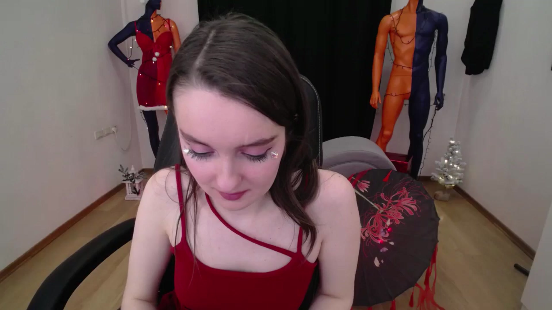 Gallery image thumbnail from Milim_Nava's myfreecams stream on, 12/10/2024, 10:58 image 4 of 20