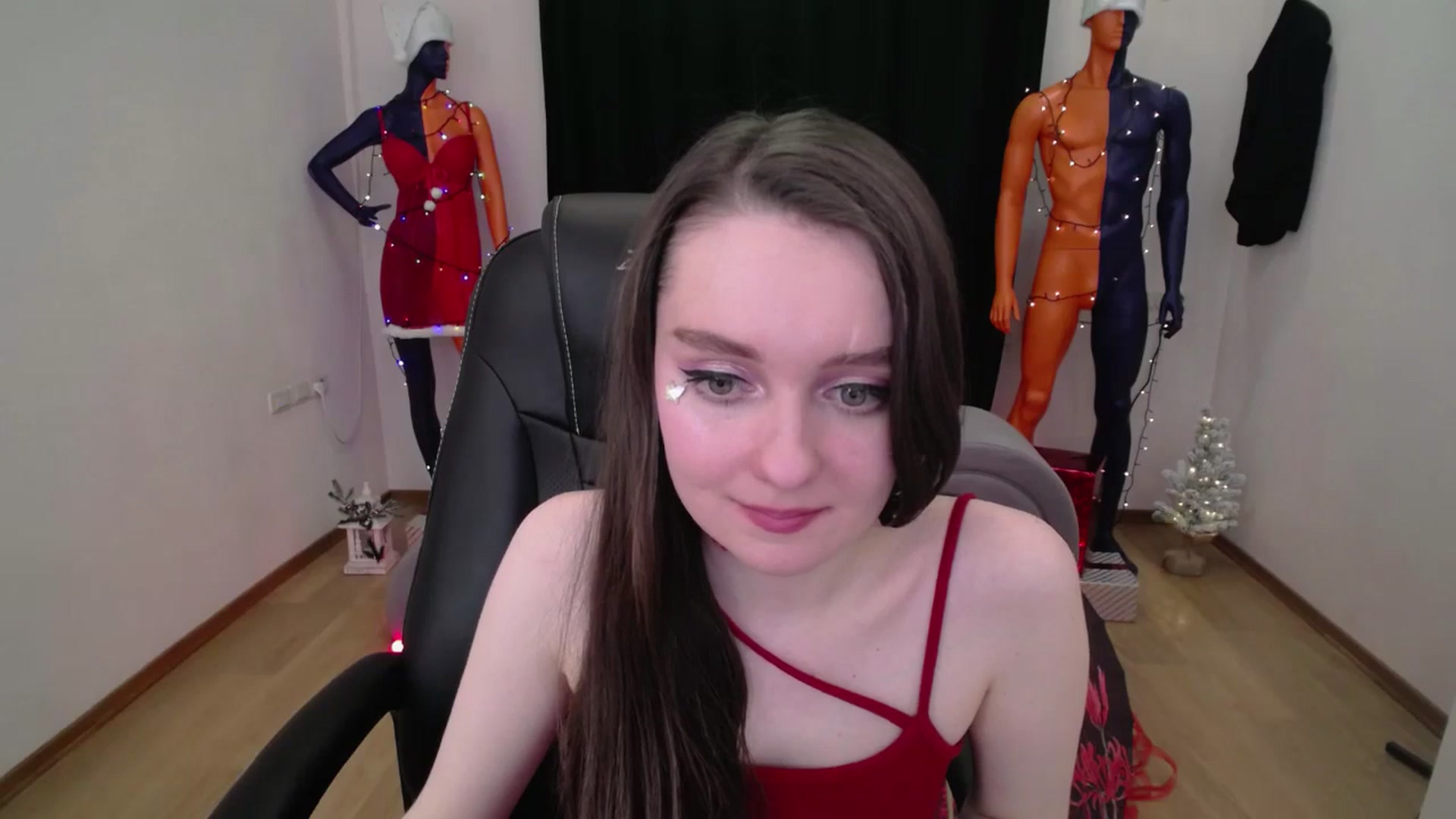 Gallery image thumbnail from Milim_Nava's myfreecams stream on, 12/10/2024, 10:58 image 19 of 20