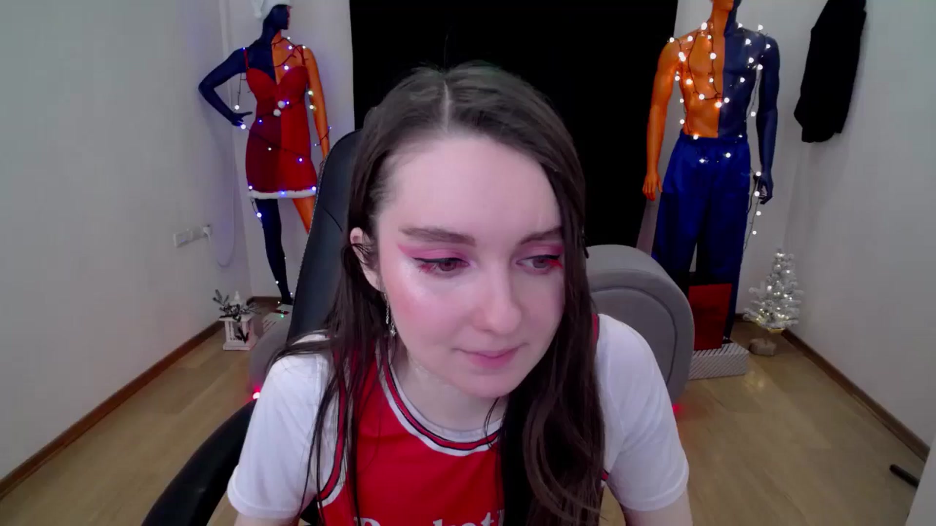 Gallery image thumbnail from Milim_Nava's myfreecams stream on, 12/11/2024, 10:13 image 5 of 20