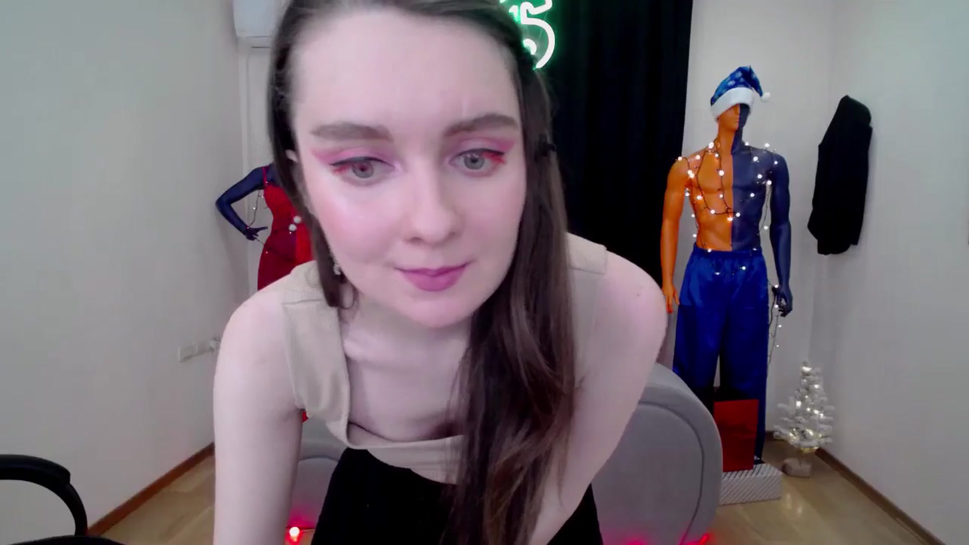 Gallery image thumbnail from Milim_Nava's myfreecams stream on, 12/11/2024, 12:13 image 9 of 20