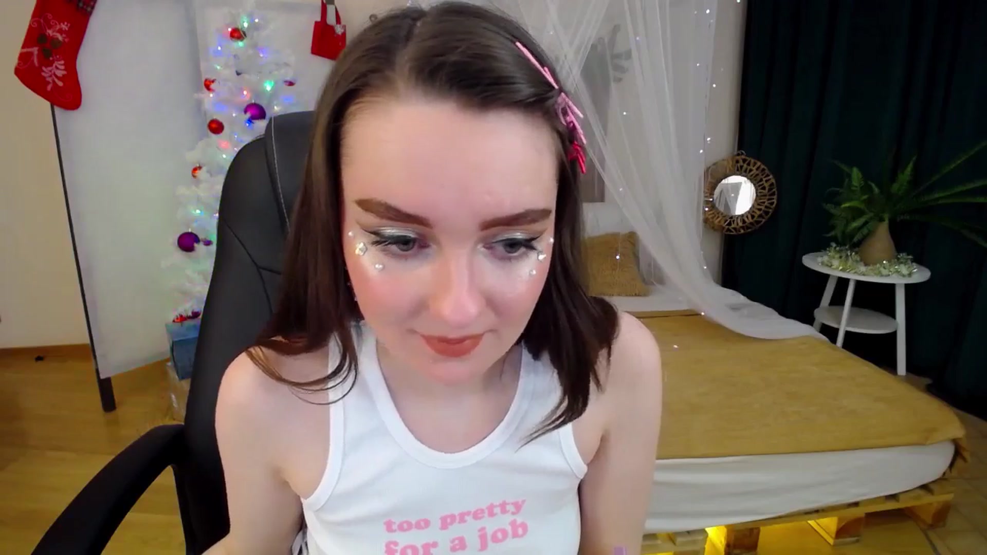 Gallery image thumbnail from Milim_Nava's myfreecams stream on, 12/14/2024, 18:48 image 16 of 20