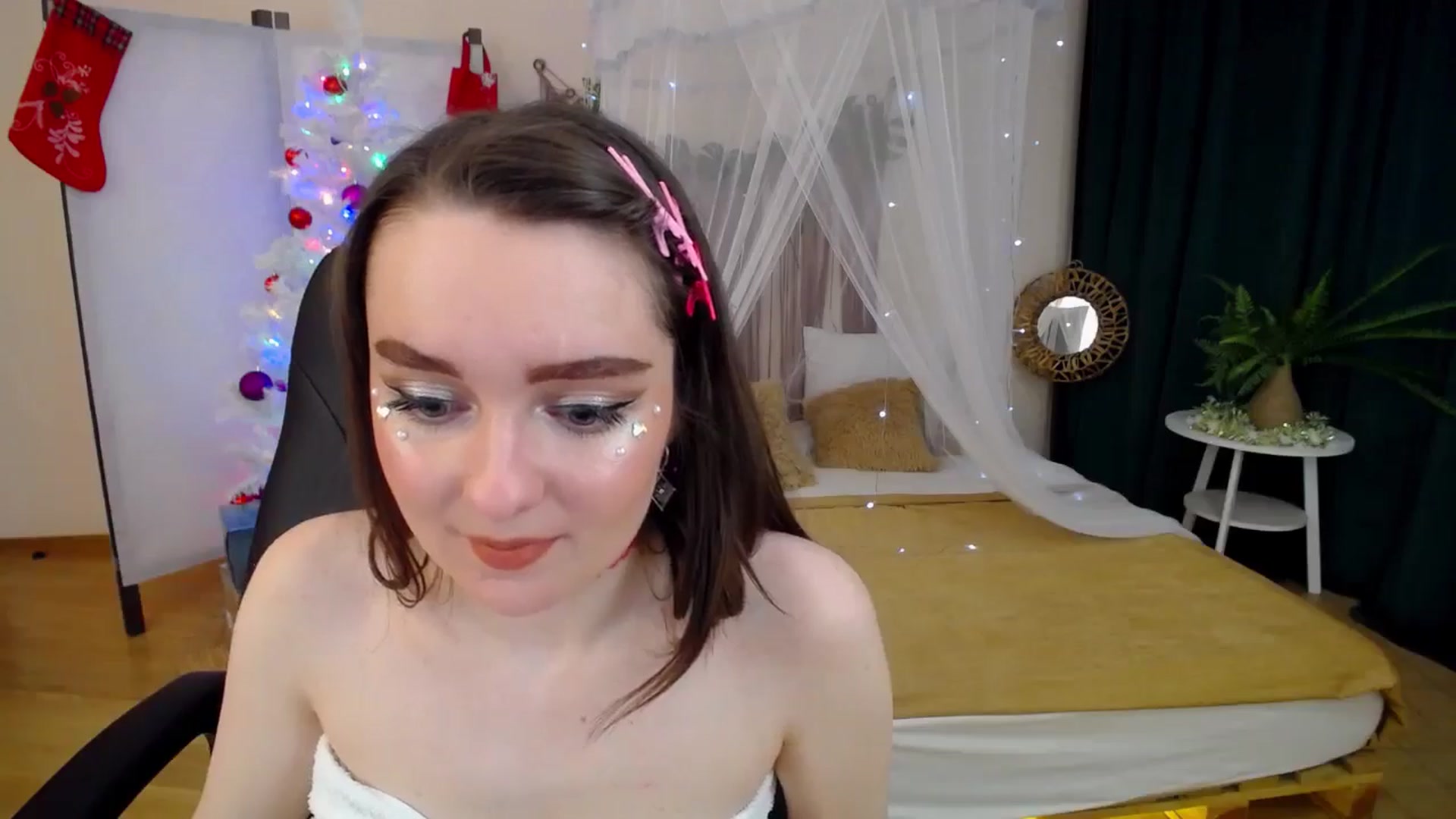 Gallery image thumbnail from Milim_Nava's myfreecams stream on, 12/14/2024, 19:39 image 3 of 20