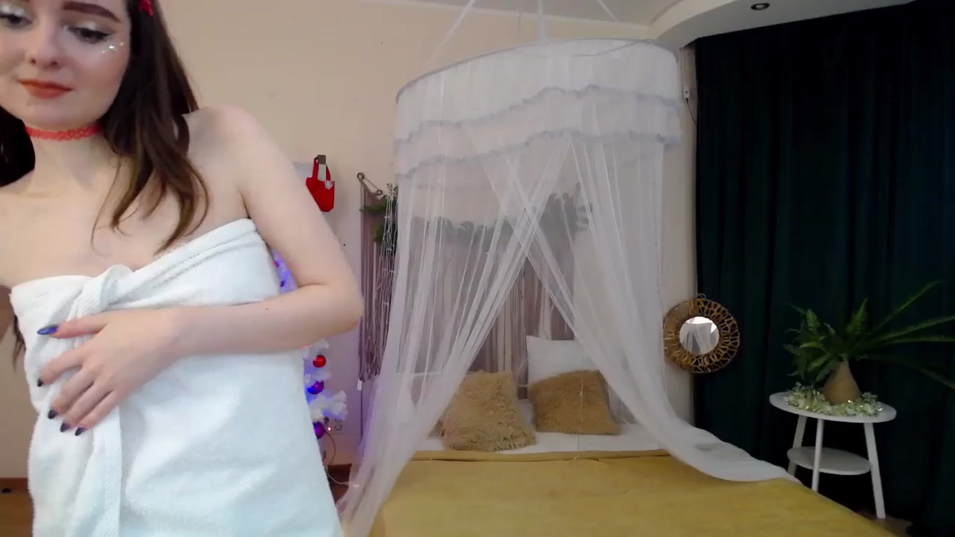 Gallery image thumbnail from Milim_Nava's myfreecams stream on, 12/14/2024, 19:39 image 16 of 20