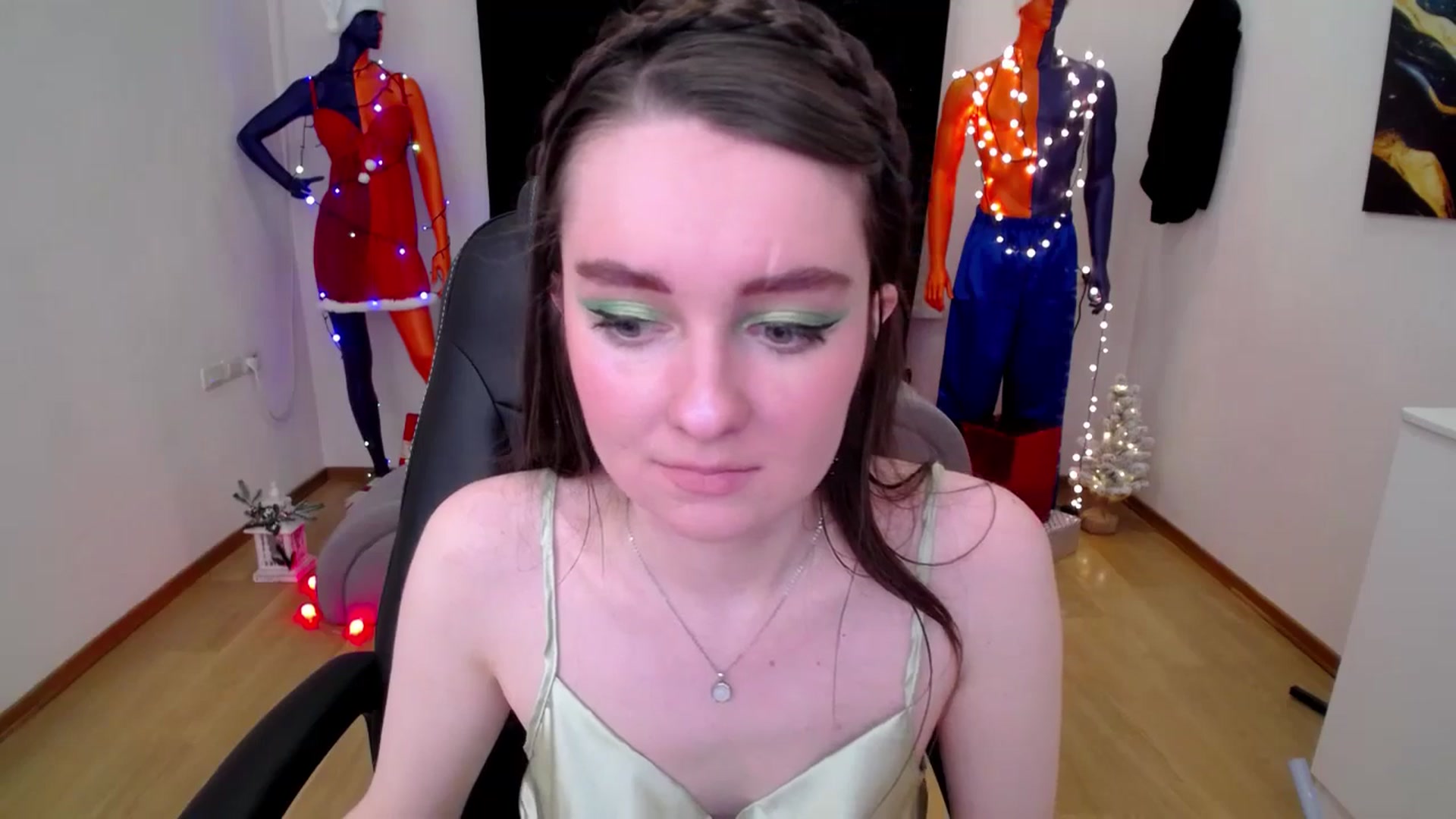 Gallery image thumbnail from Milim_Nava's myfreecams stream on, 12/15/2024, 19:02 image 6 of 20