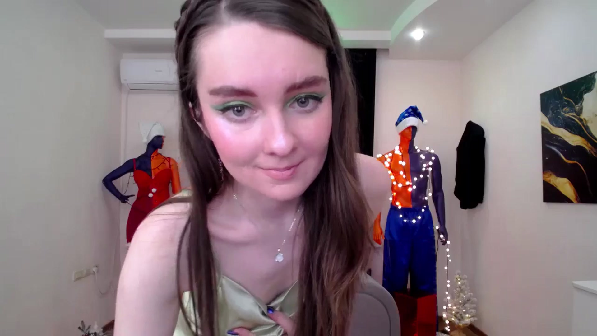 Gallery image thumbnail from Milim_Nava's myfreecams stream on, 12/15/2024, 19:47 image 14 of 20