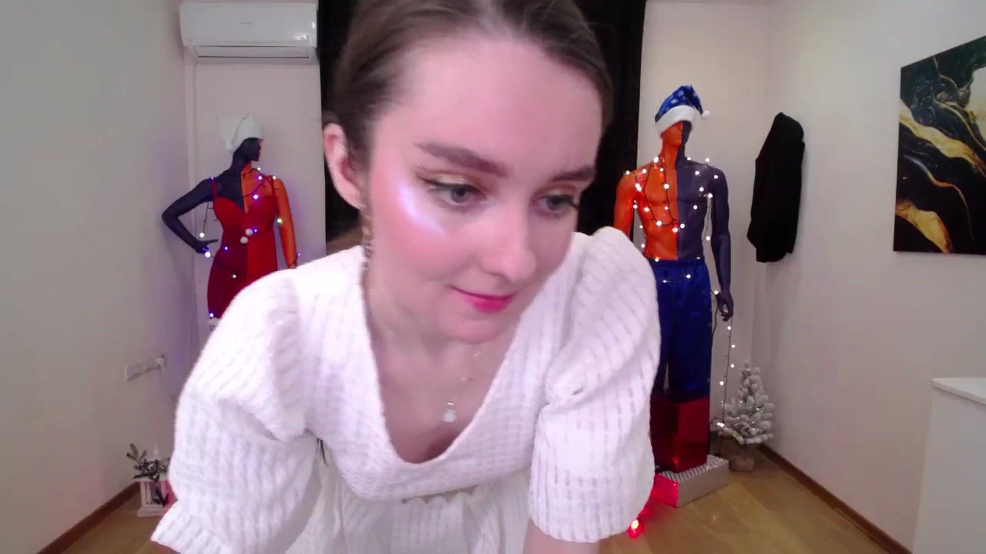 Gallery image thumbnail from Milim_Nava's myfreecams stream on, 12/17/2024, 10:49 image 13 of 20
