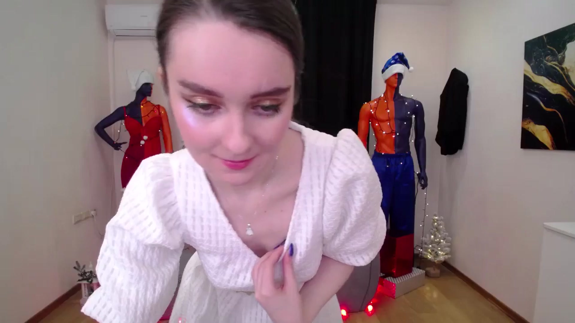 Gallery image thumbnail from Milim_Nava's myfreecams stream on, 12/17/2024, 10:49 image 6 of 20