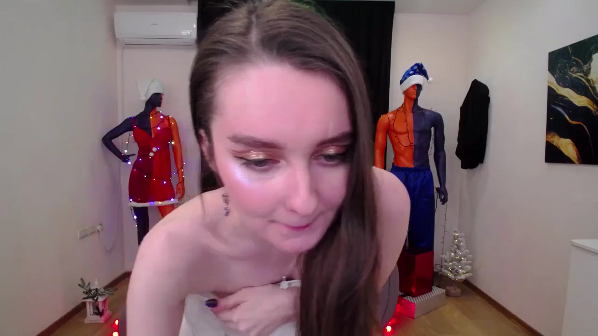 Gallery image thumbnail from Milim_Nava's myfreecams stream on, 12/17/2024, 14:08 image 10 of 20