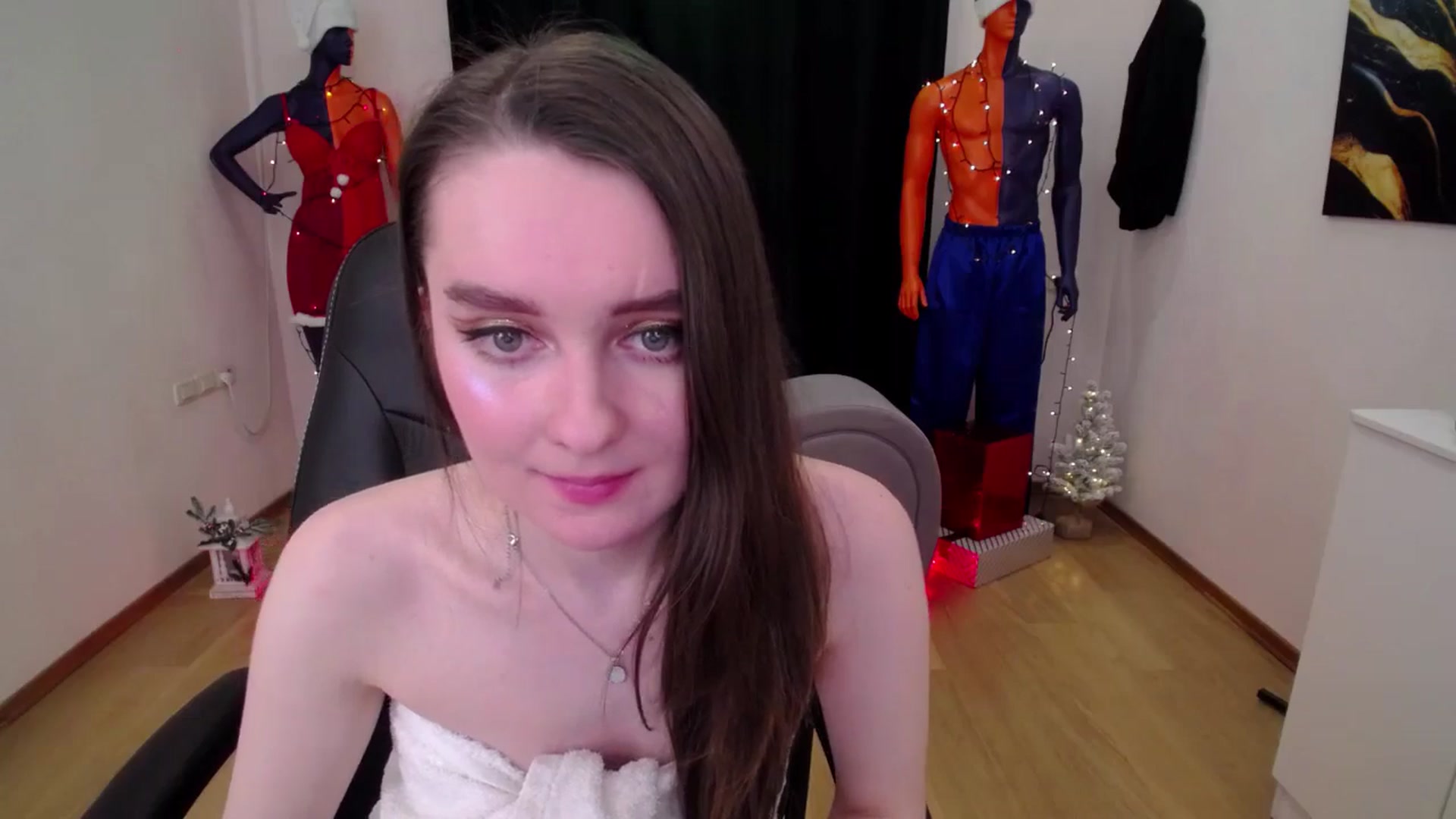 Gallery image thumbnail from Milim_Nava's myfreecams stream on, 12/17/2024, 15:07 image 9 of 20