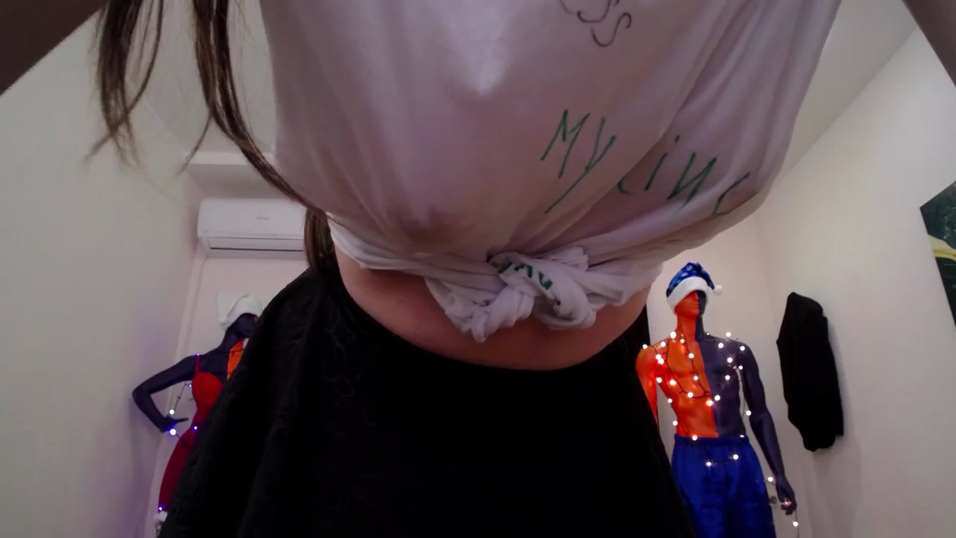 Gallery image thumbnail from Milim_Nava's myfreecams stream on, 12/17/2024, 16:15 image 9 of 20