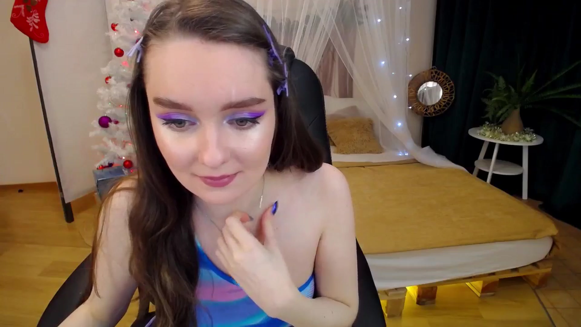 Gallery image thumbnail from Milim_Nava's myfreecams stream on, 12/18/2024, 12:18 image 12 of 20