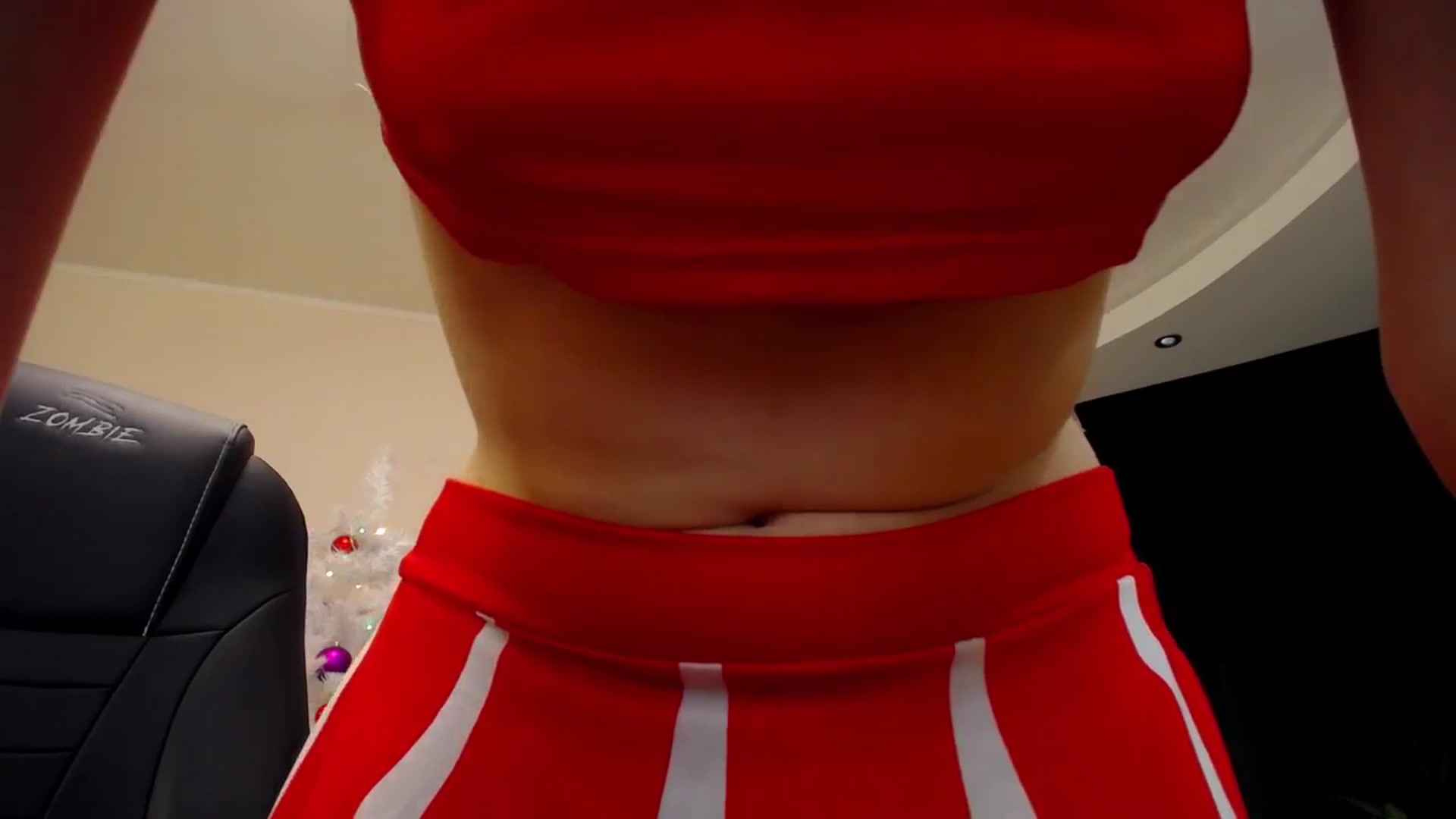 Gallery image thumbnail from Milim_Nava's myfreecams stream on, 12/18/2024, 13:15 image 17 of 20