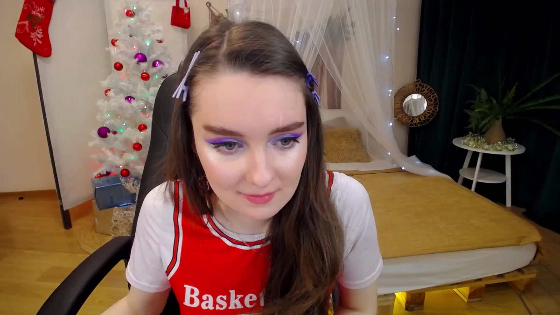 Gallery image thumbnail from Milim_Nava's myfreecams stream on, 12/18/2024, 13:15 image 14 of 20