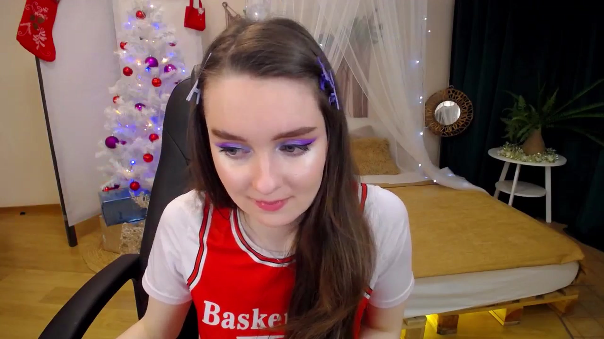 Gallery image thumbnail from Milim_Nava's myfreecams stream on, 12/18/2024, 13:15 image 10 of 20