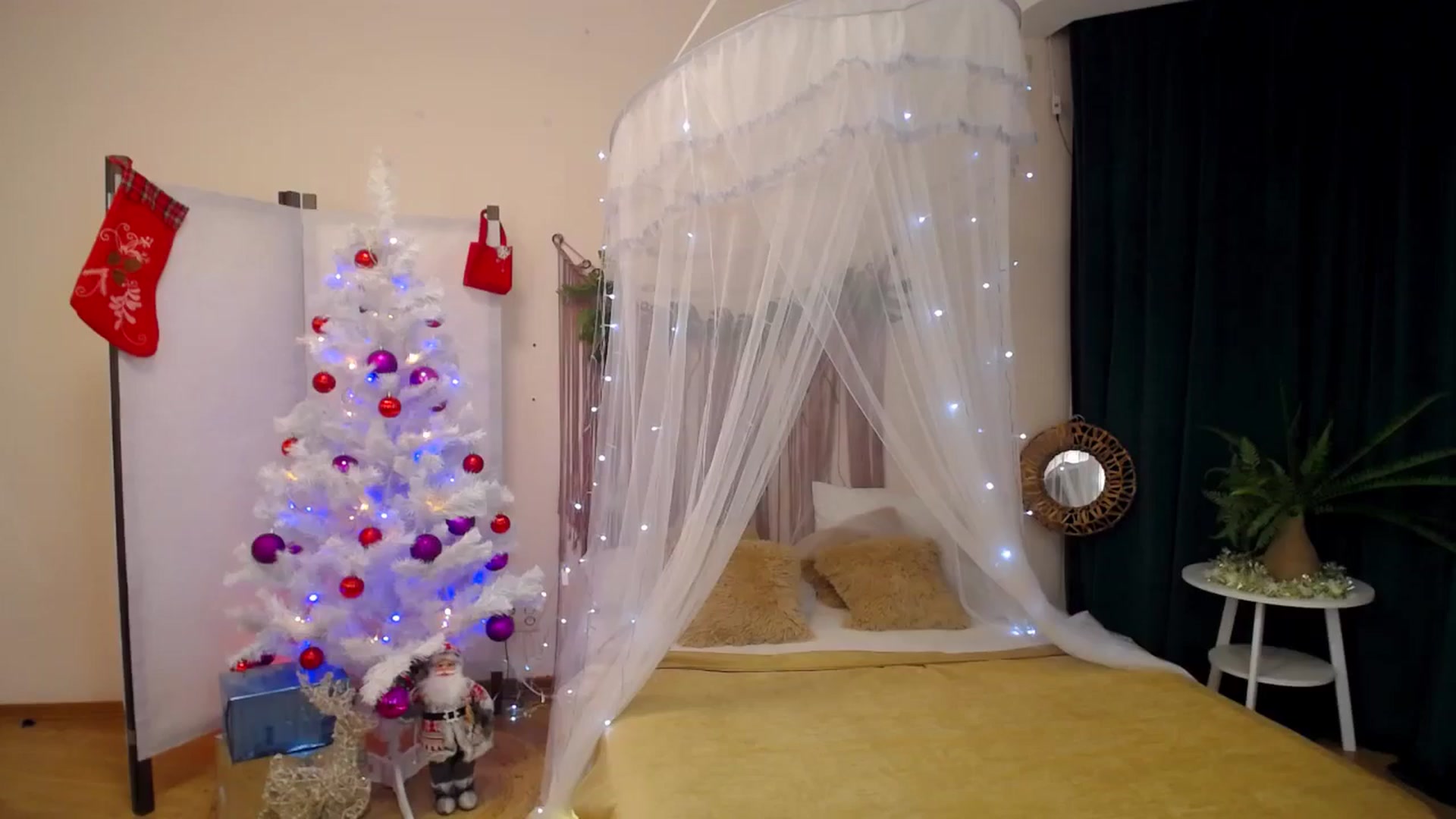 Gallery image thumbnail from Milim_Nava's myfreecams stream on, 12/18/2024, 13:57 image 10 of 20