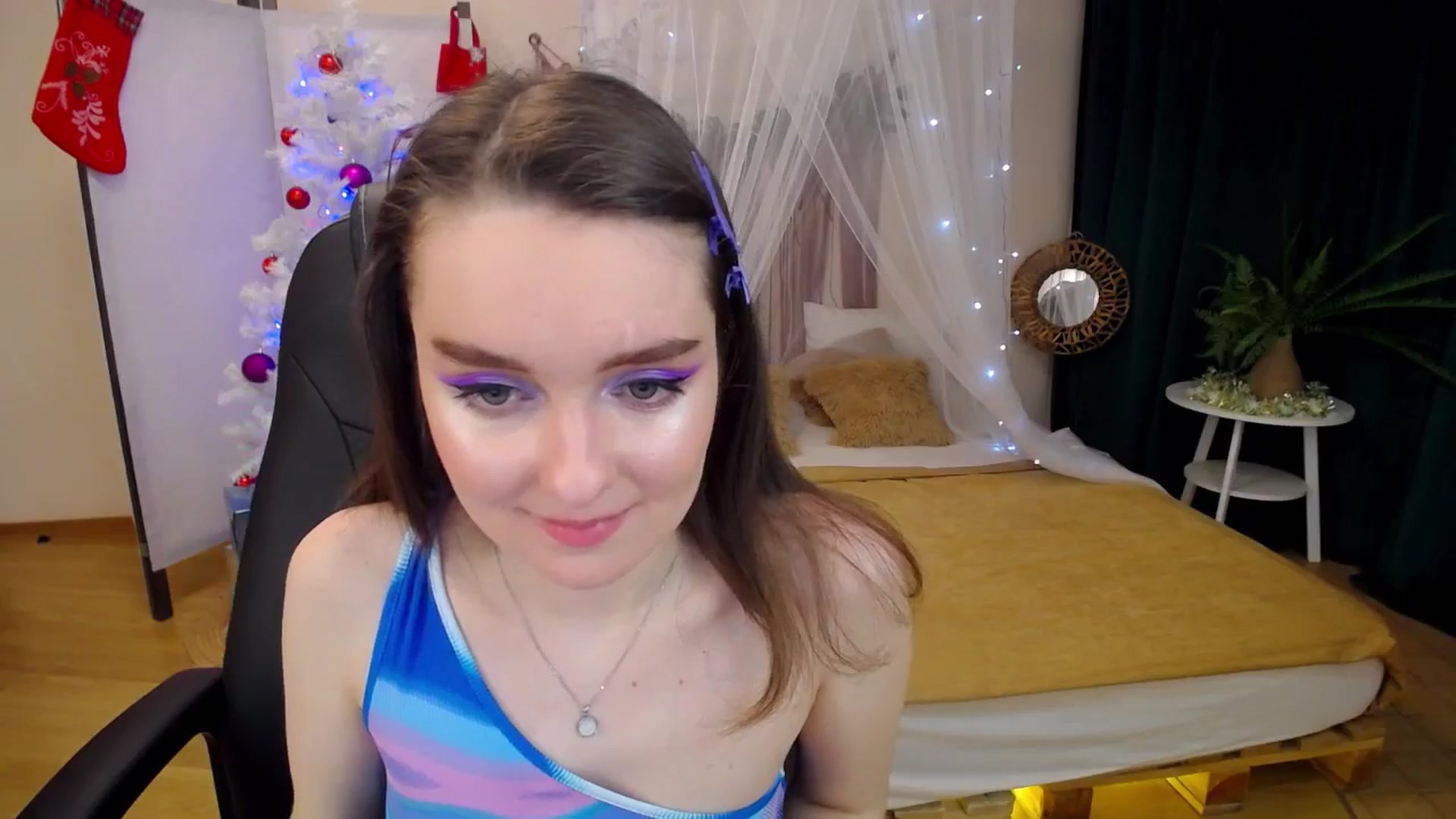Gallery image thumbnail from Milim_Nava's myfreecams stream on, 12/18/2024, 14:36 image 3 of 20