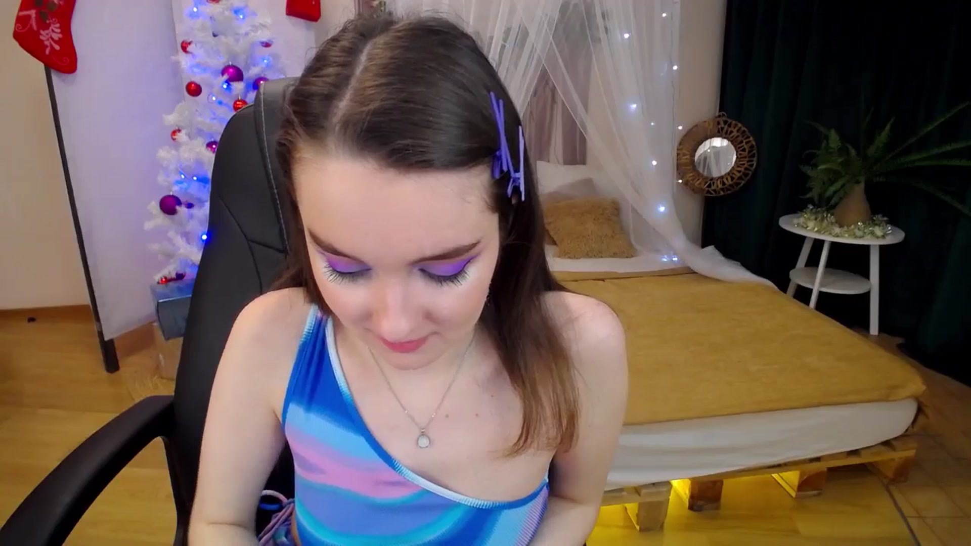 Gallery image thumbnail from Milim_Nava's myfreecams stream on, 12/18/2024, 14:36 image 4 of 20