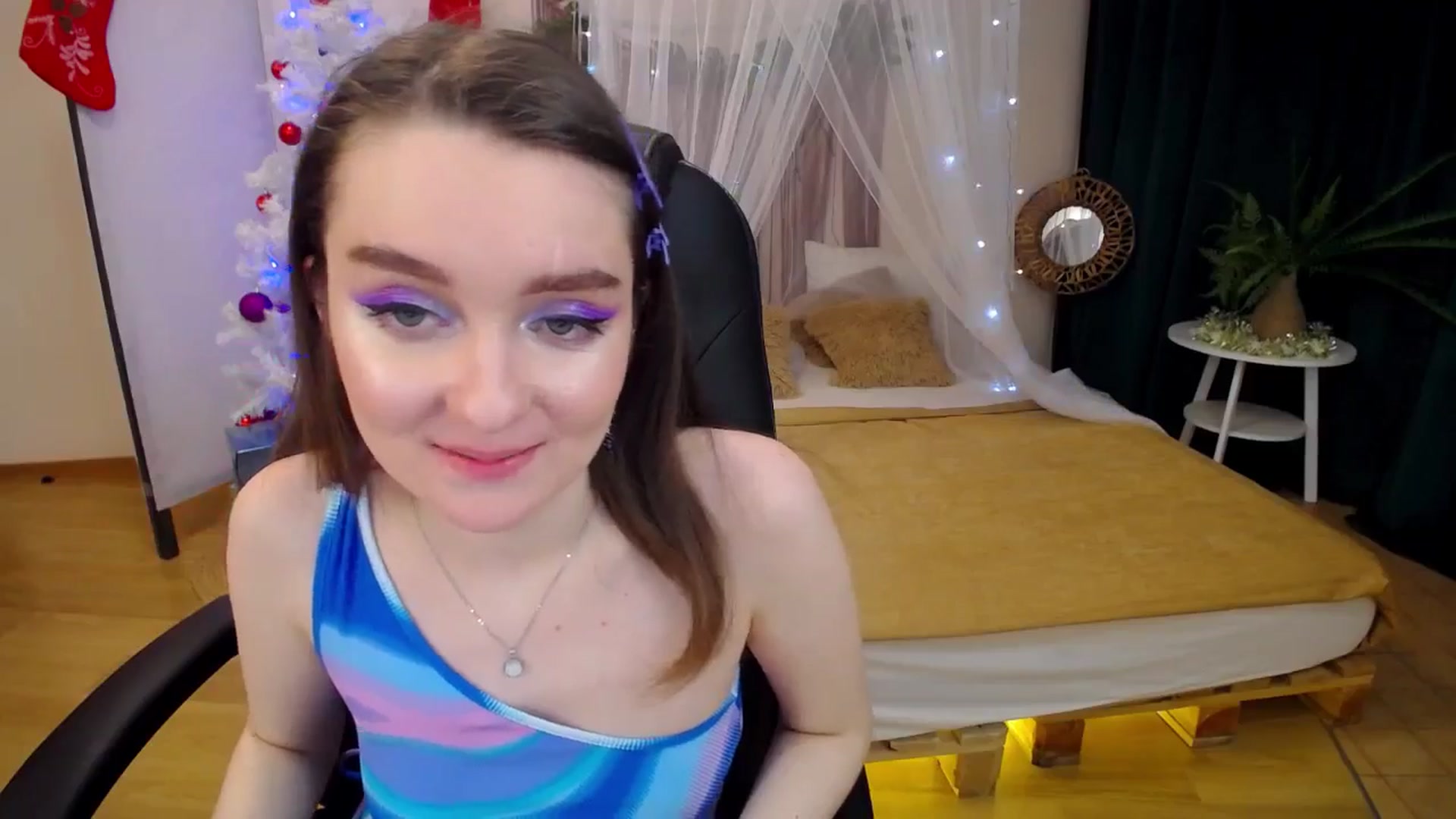 Gallery image thumbnail from Milim_Nava's myfreecams stream on, 12/18/2024, 14:36 image 6 of 20