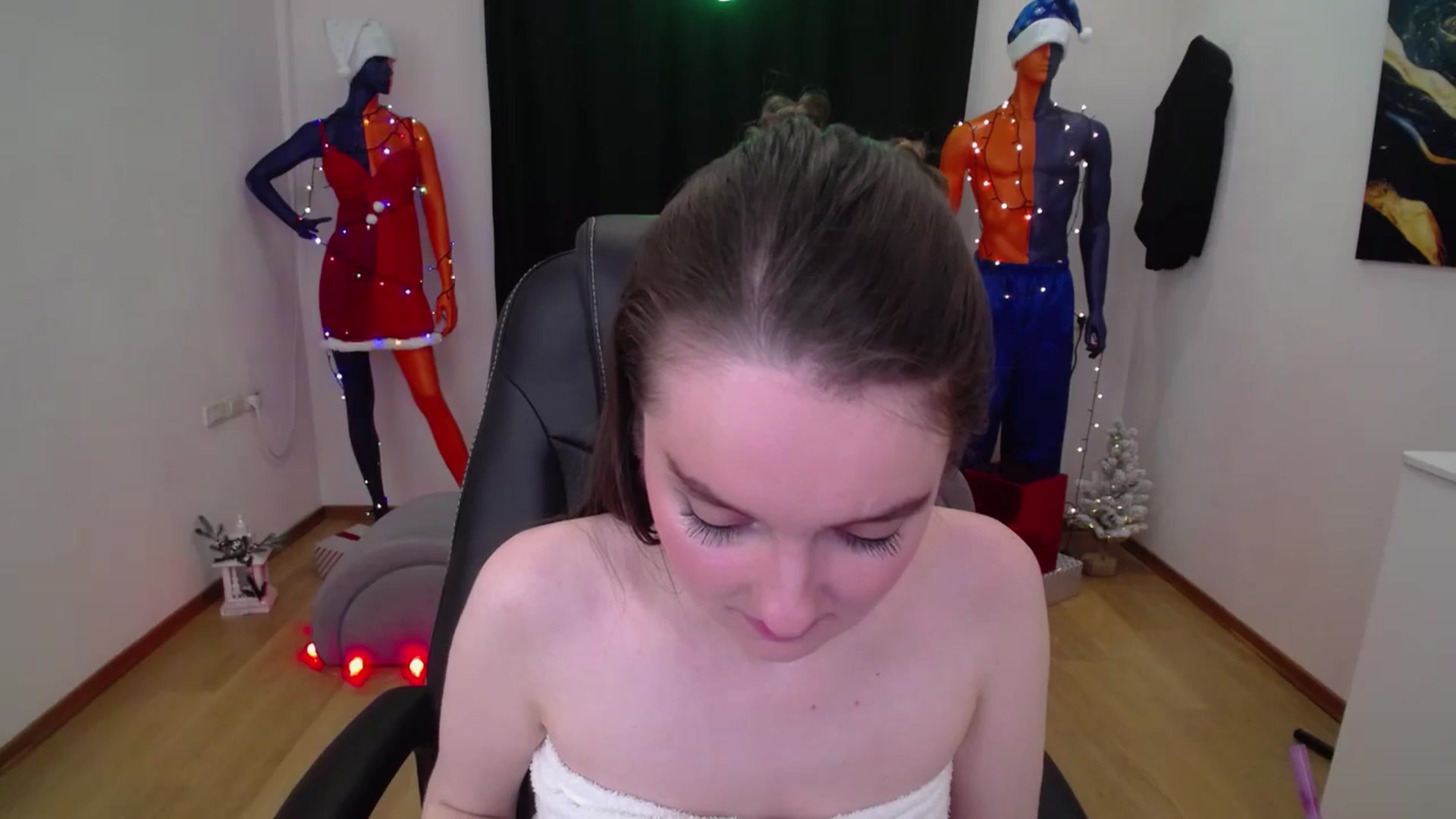 Gallery image thumbnail from Milim_Nava's myfreecams stream on, 12/20/2024, 09:51 image 20 of 20