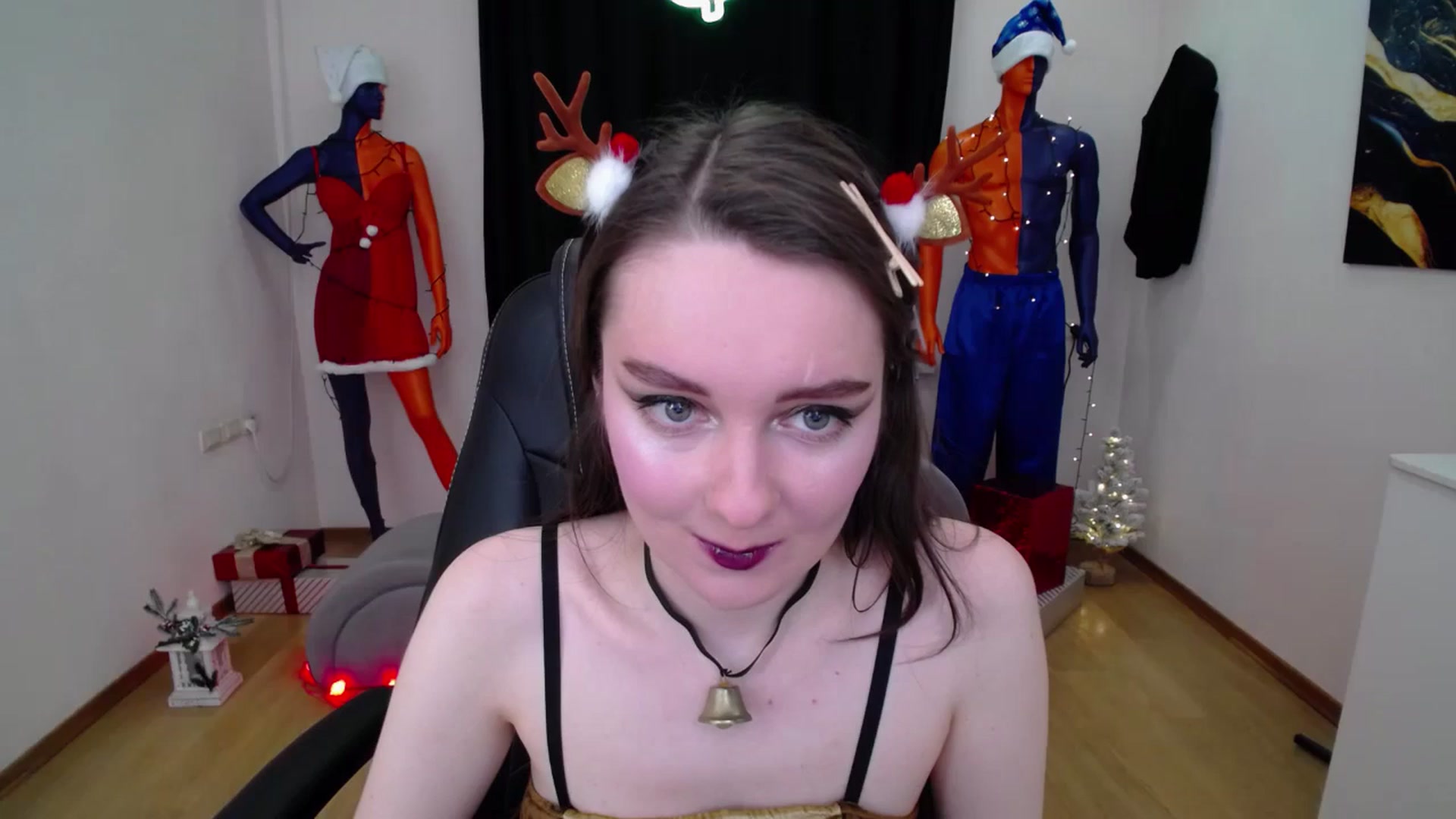 Gallery image thumbnail from Milim_Nava's myfreecams stream on, 12/22/2024, 20:07 image 1 of 20