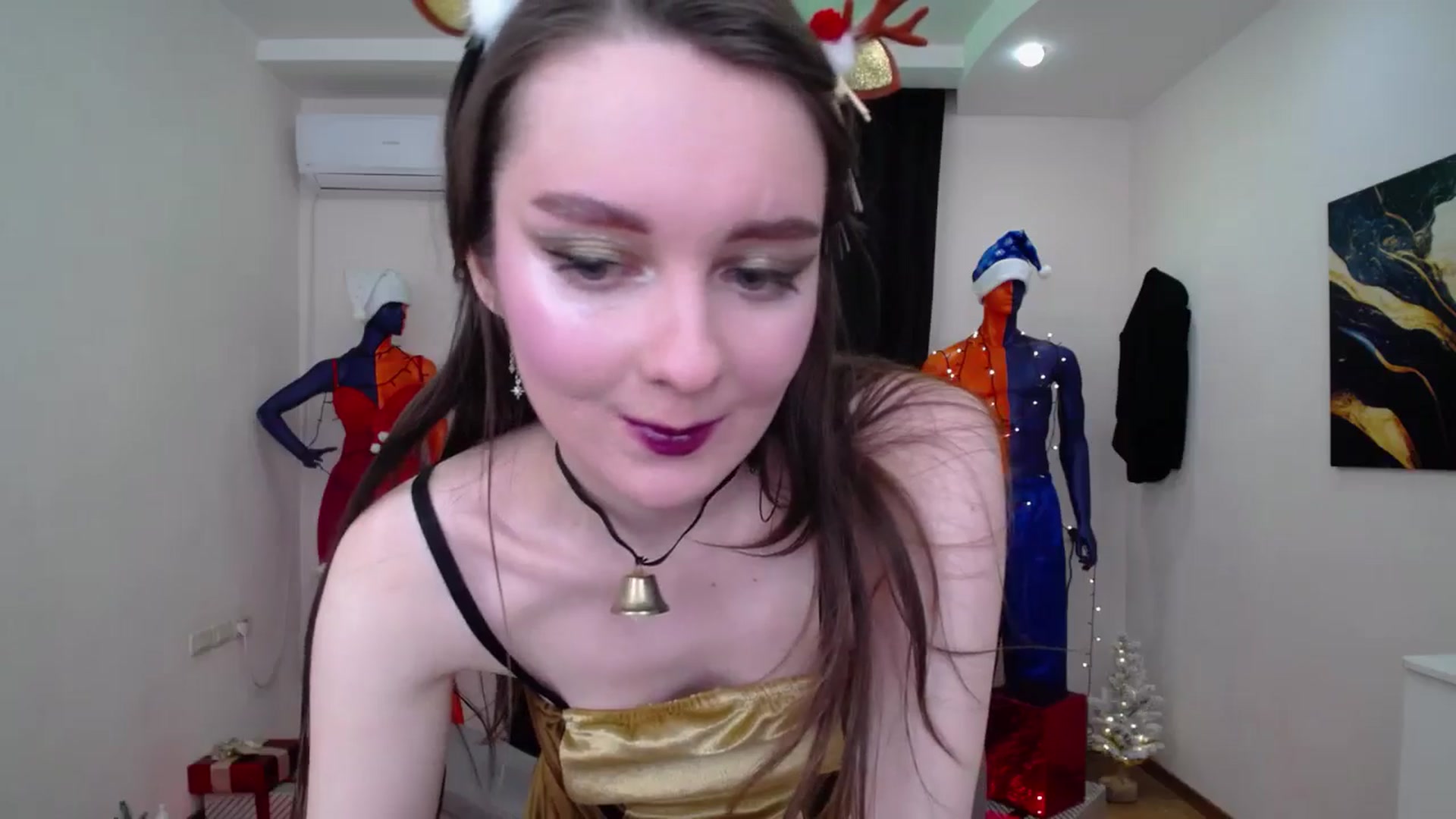 Gallery image thumbnail from Milim_Nava's myfreecams stream on, 12/22/2024, 20:07 image 6 of 20