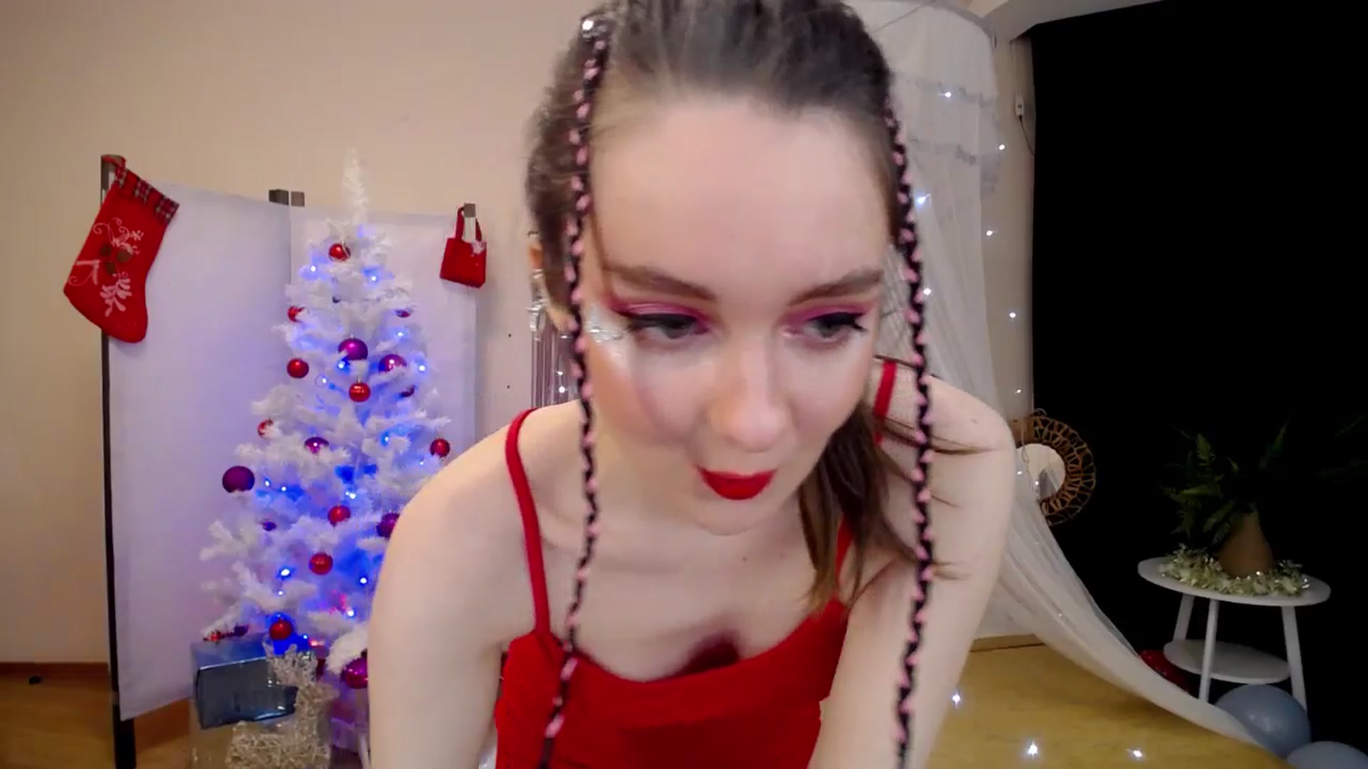 Gallery image thumbnail from Milim_Nava's myfreecams stream on, 12/23/2024, 19:31 image 7 of 20