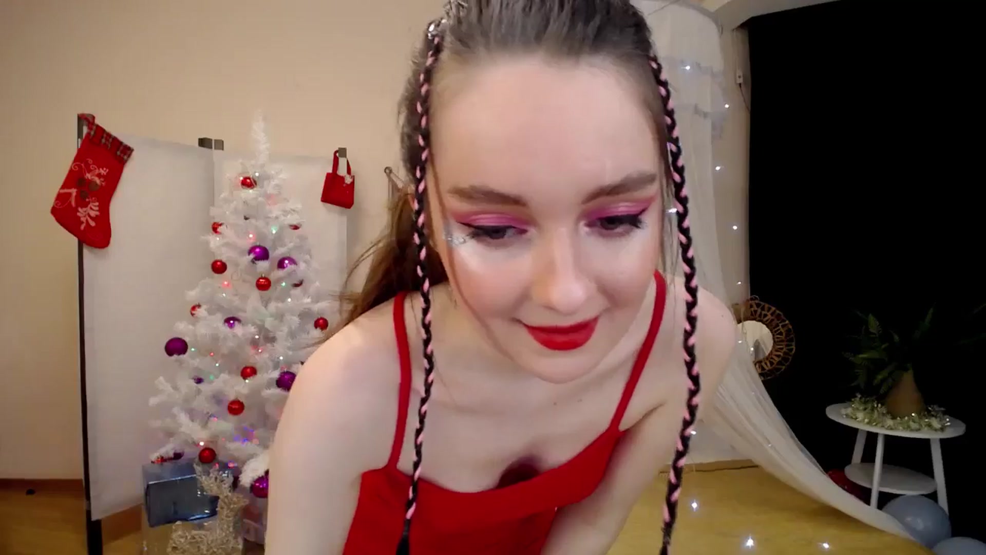 Gallery image thumbnail from Milim_Nava's myfreecams stream on, 12/23/2024, 20:21 image 17 of 20