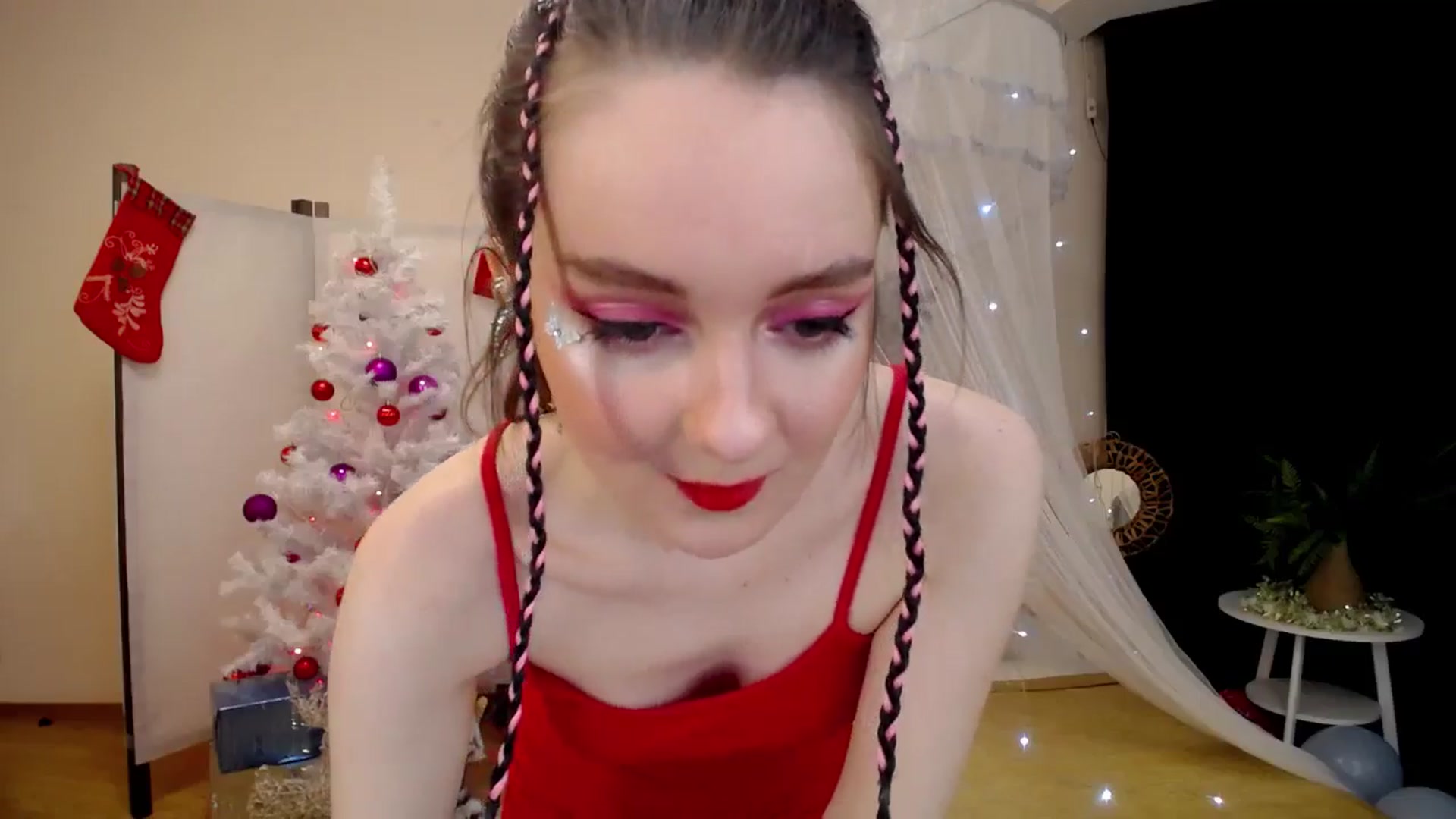 Gallery image thumbnail from Milim_Nava's myfreecams stream on, 12/23/2024, 20:21 image 2 of 20