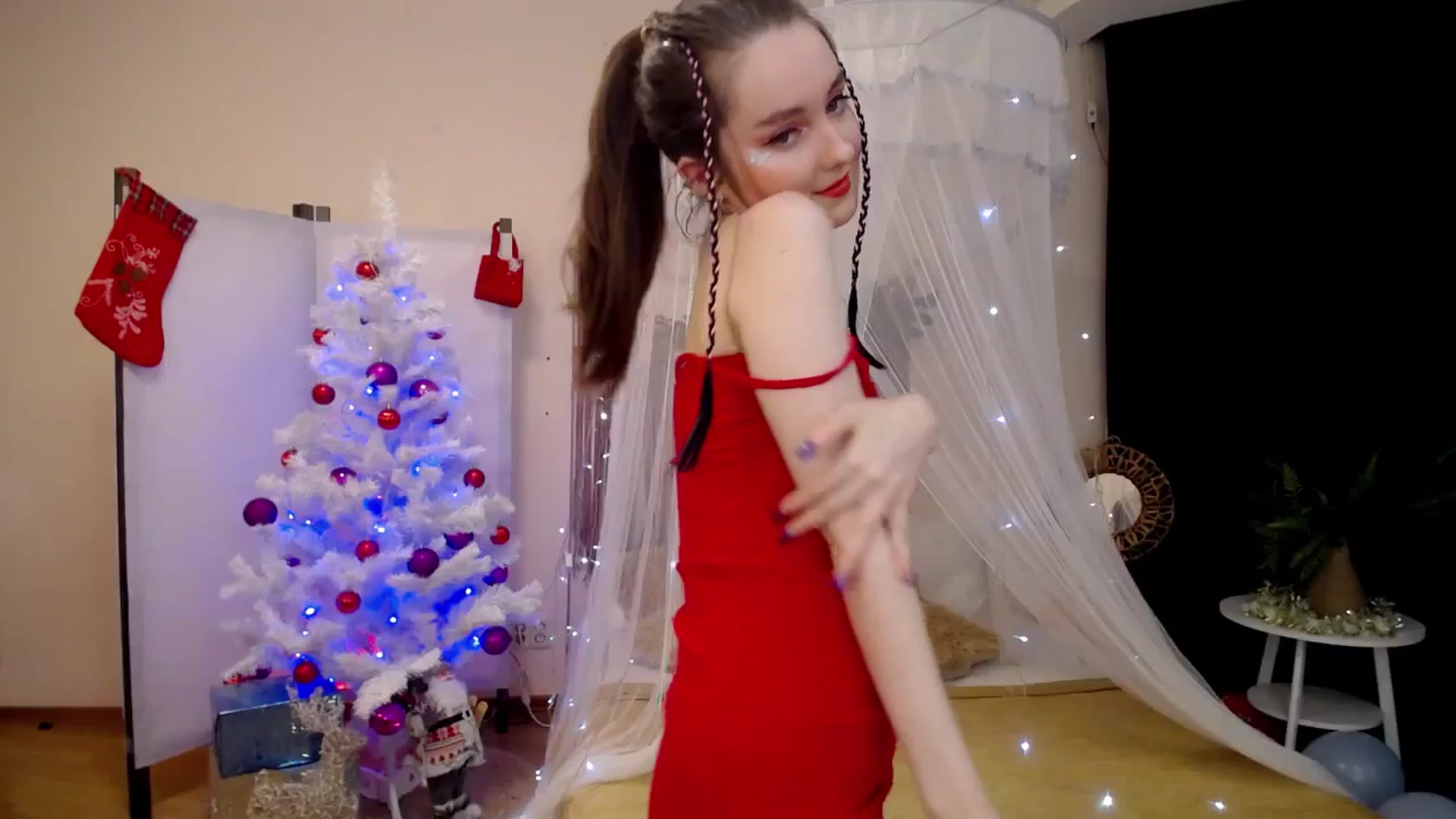 Gallery image thumbnail from Milim_Nava's myfreecams stream on, 12/23/2024, 20:21 image 18 of 20