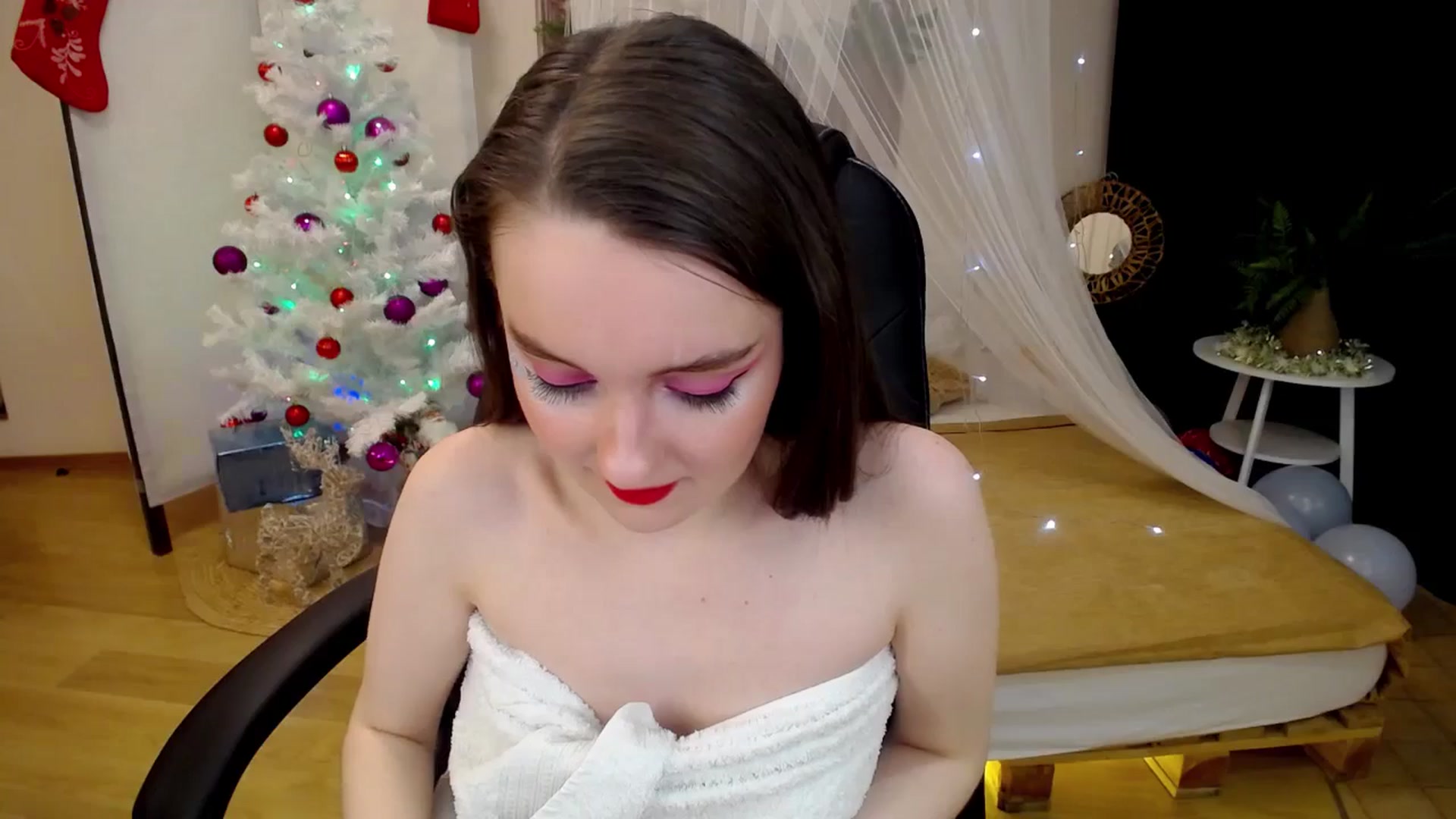 Gallery image thumbnail from Milim_Nava's myfreecams stream on, 12/23/2024, 22:26 image 8 of 20
